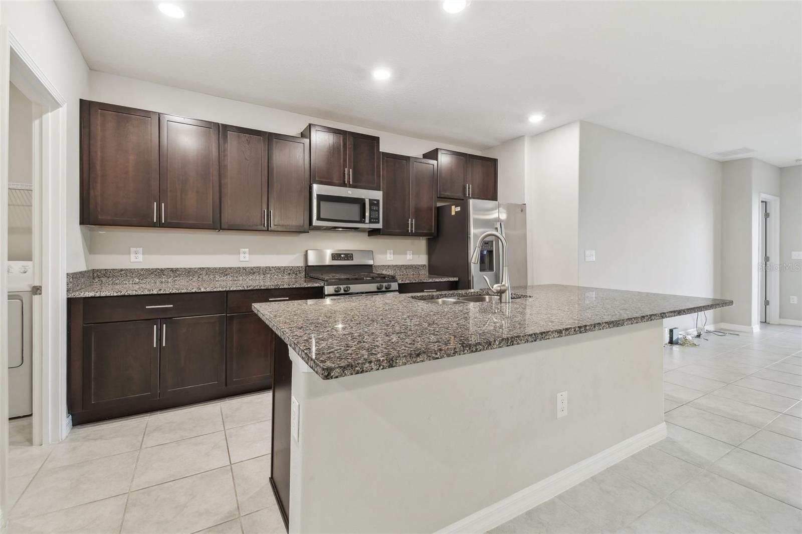 5452 RAINWOOD MEADOWS DR, APOLLO BEACH, FL, 33572