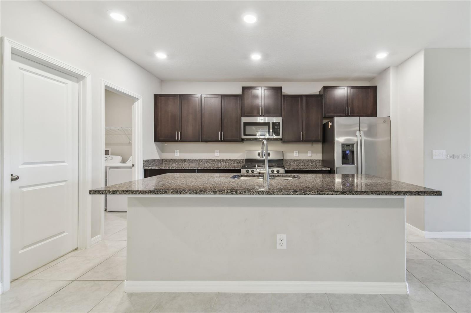 5452 RAINWOOD MEADOWS DR, APOLLO BEACH, FL, 33572