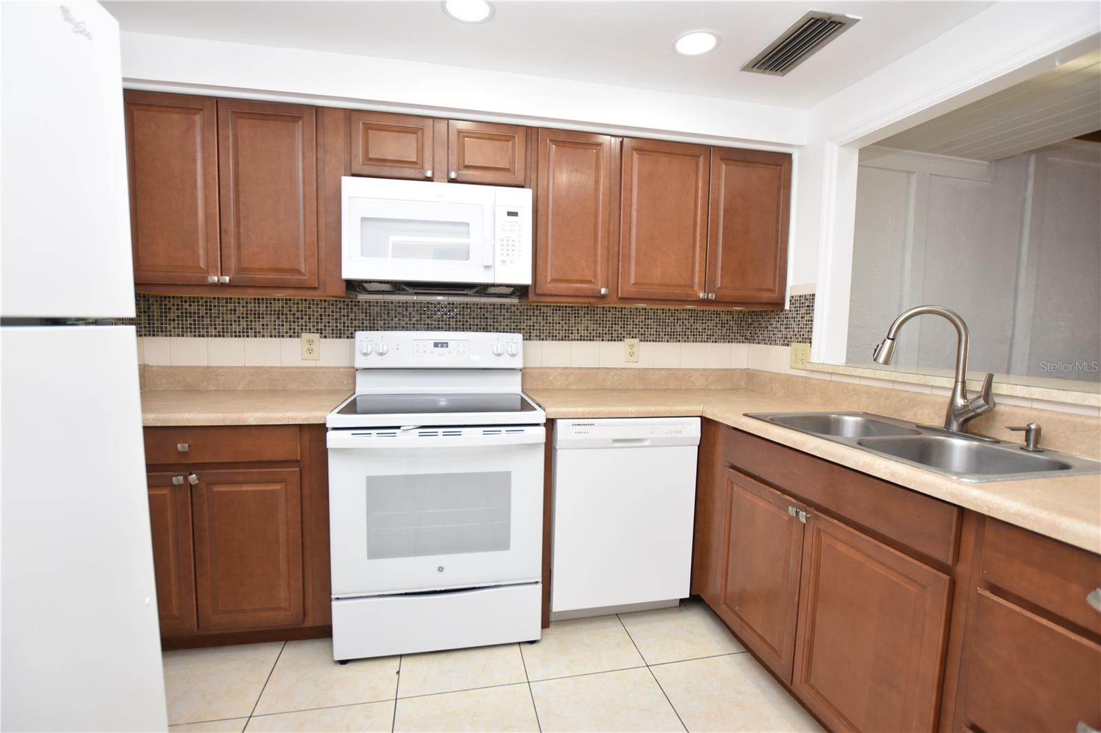 2221 9TH ST SE, WINTER HAVEN, FL, 33880