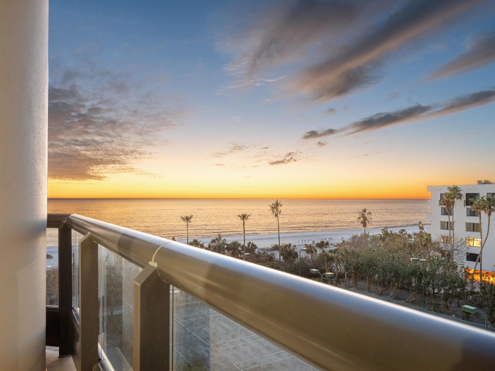 1281 GULF OF MEXICO DR #404, LONGBOAT KEY, FL, 34228