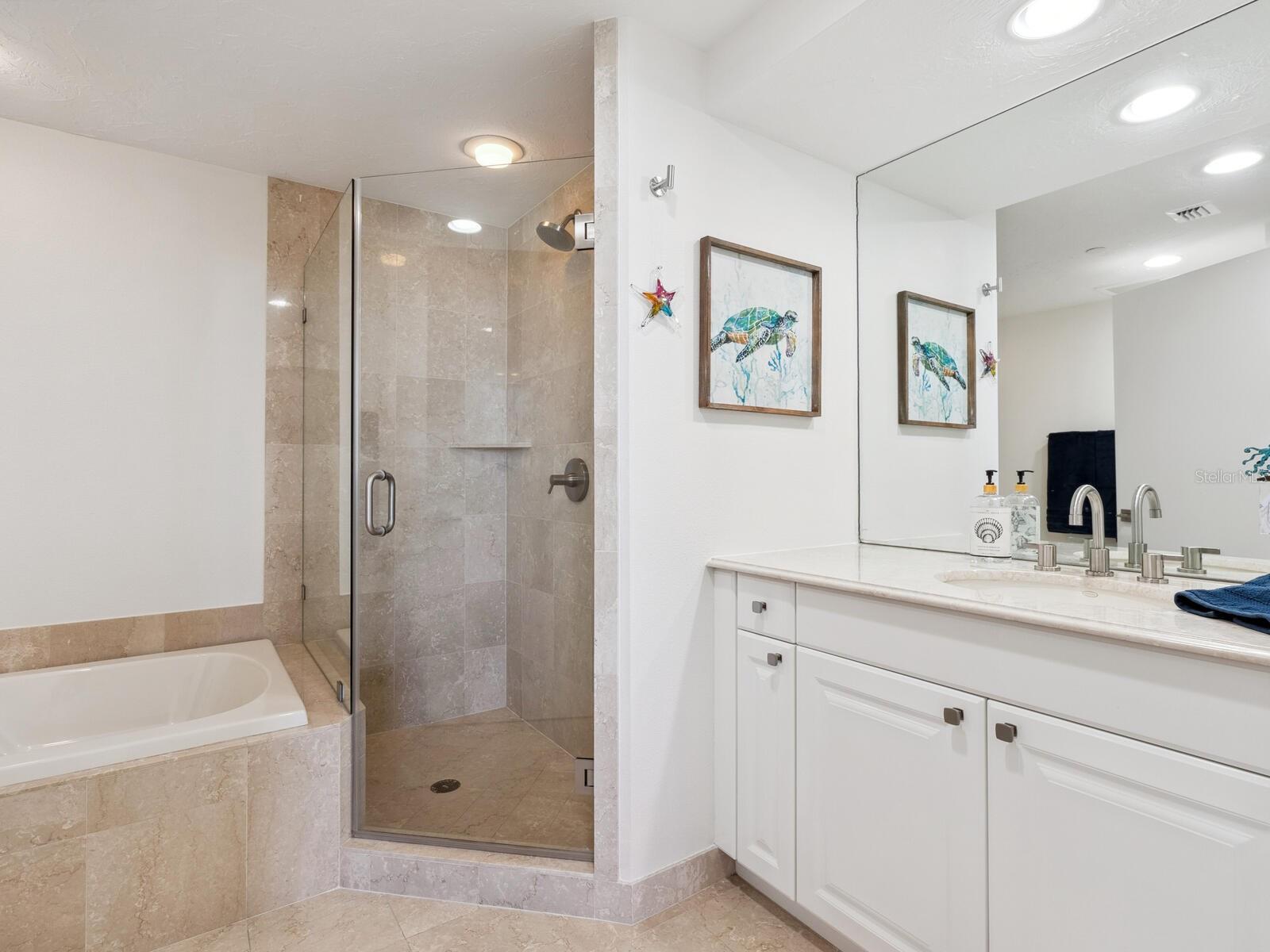 1281 GULF OF MEXICO DR #404, LONGBOAT KEY, FL, 34228