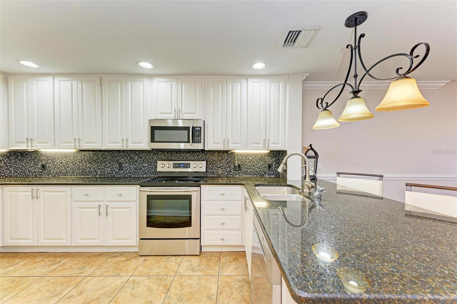 7879 BERGAMO AVE, SARASOTA, FL, 34238