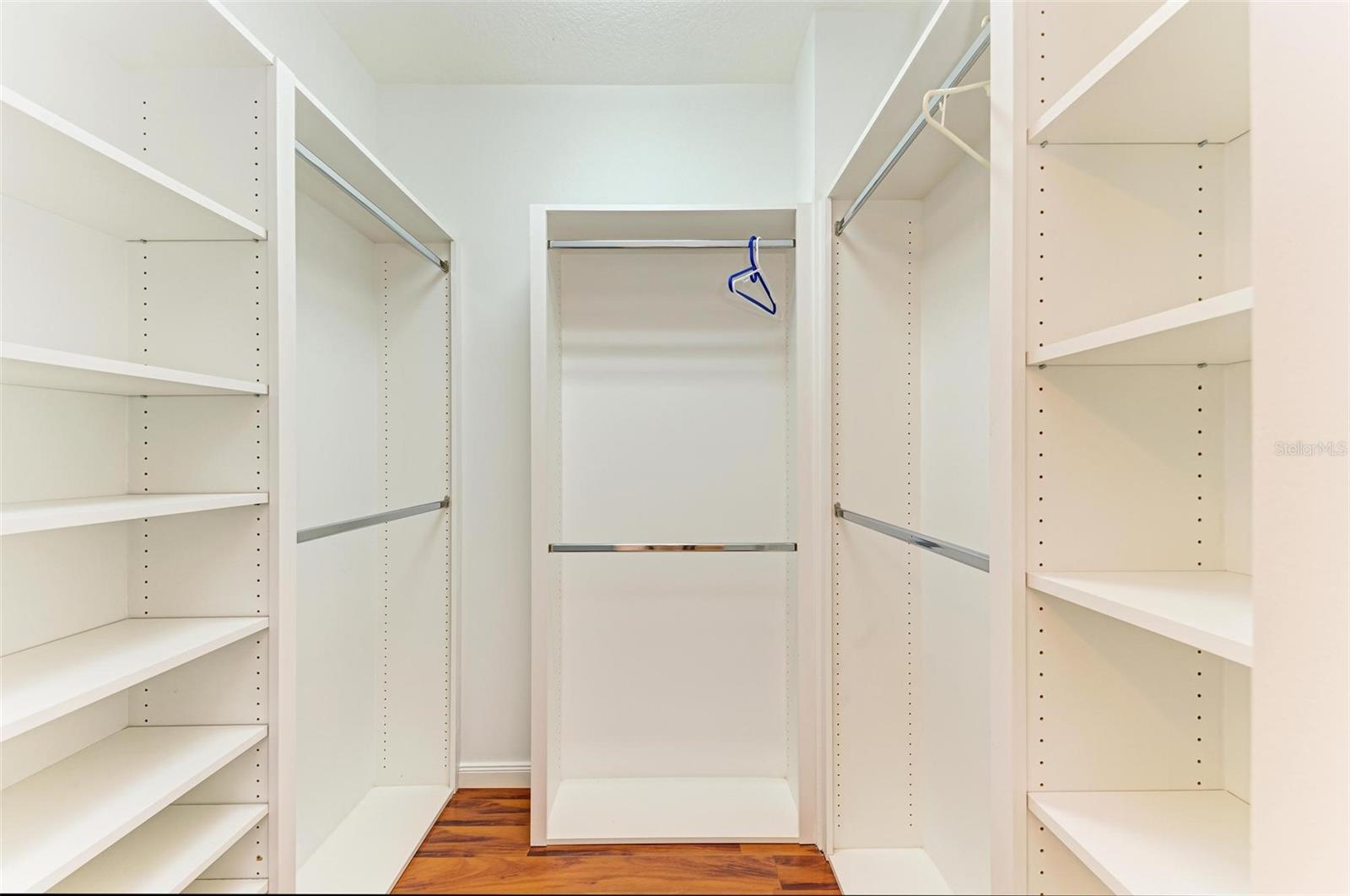 7879 BERGAMO AVE, SARASOTA, FL, 34238