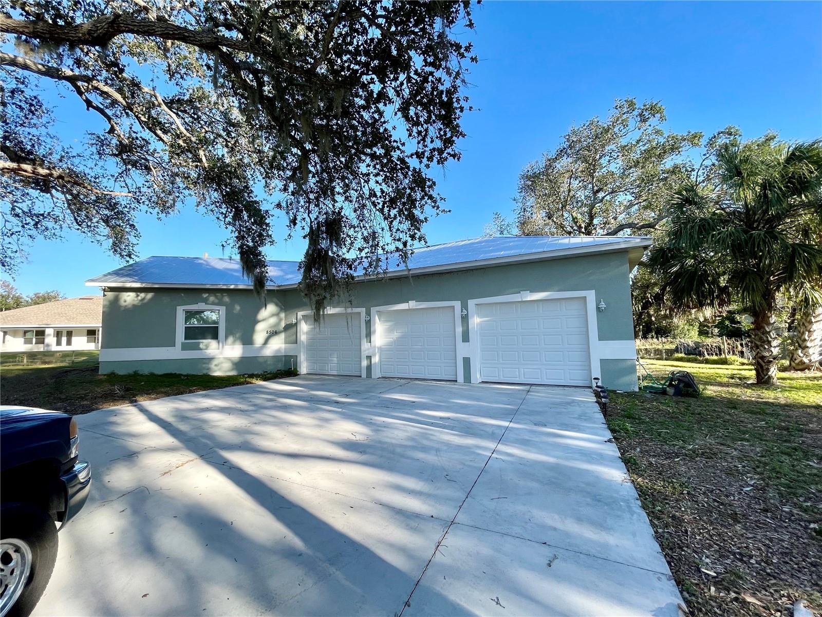 18506 KLINGLER CIR, PORT CHARLOTTE, FL, 33948