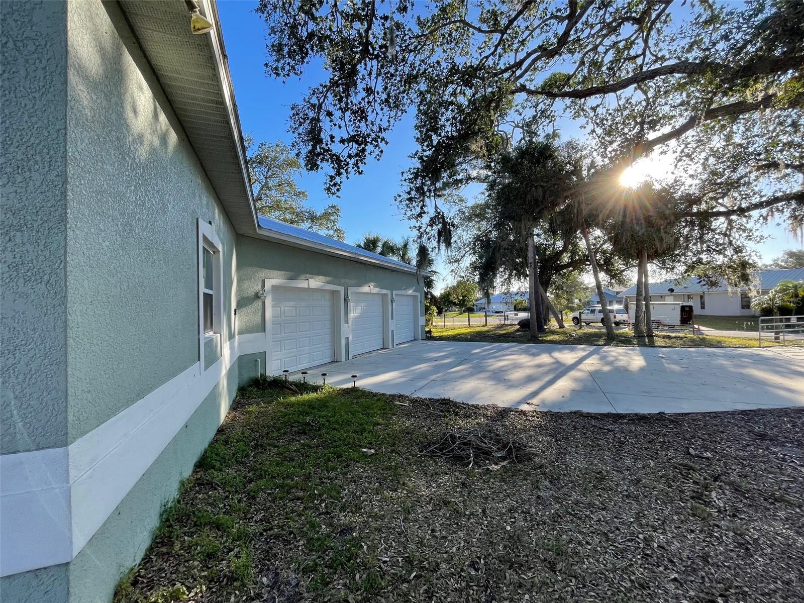 18506 KLINGLER CIR, PORT CHARLOTTE, FL, 33948