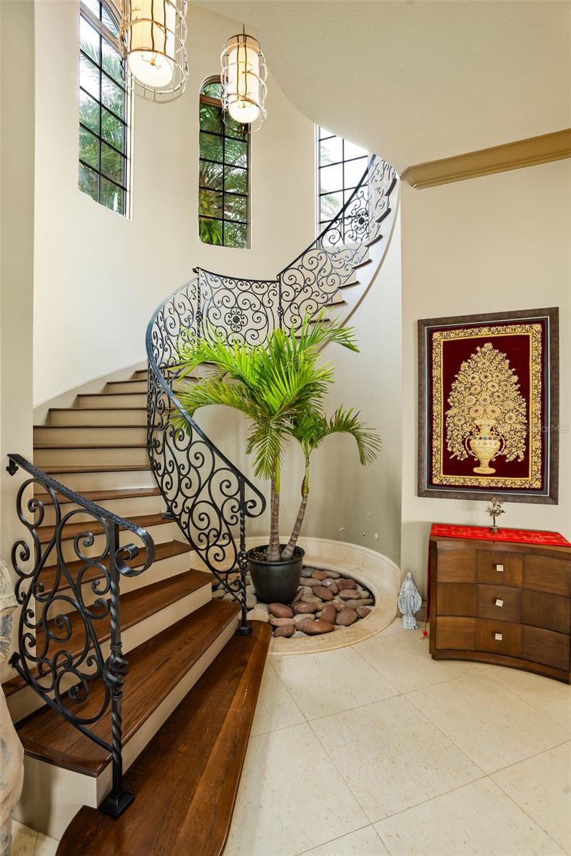 O6275556 Property Photo
