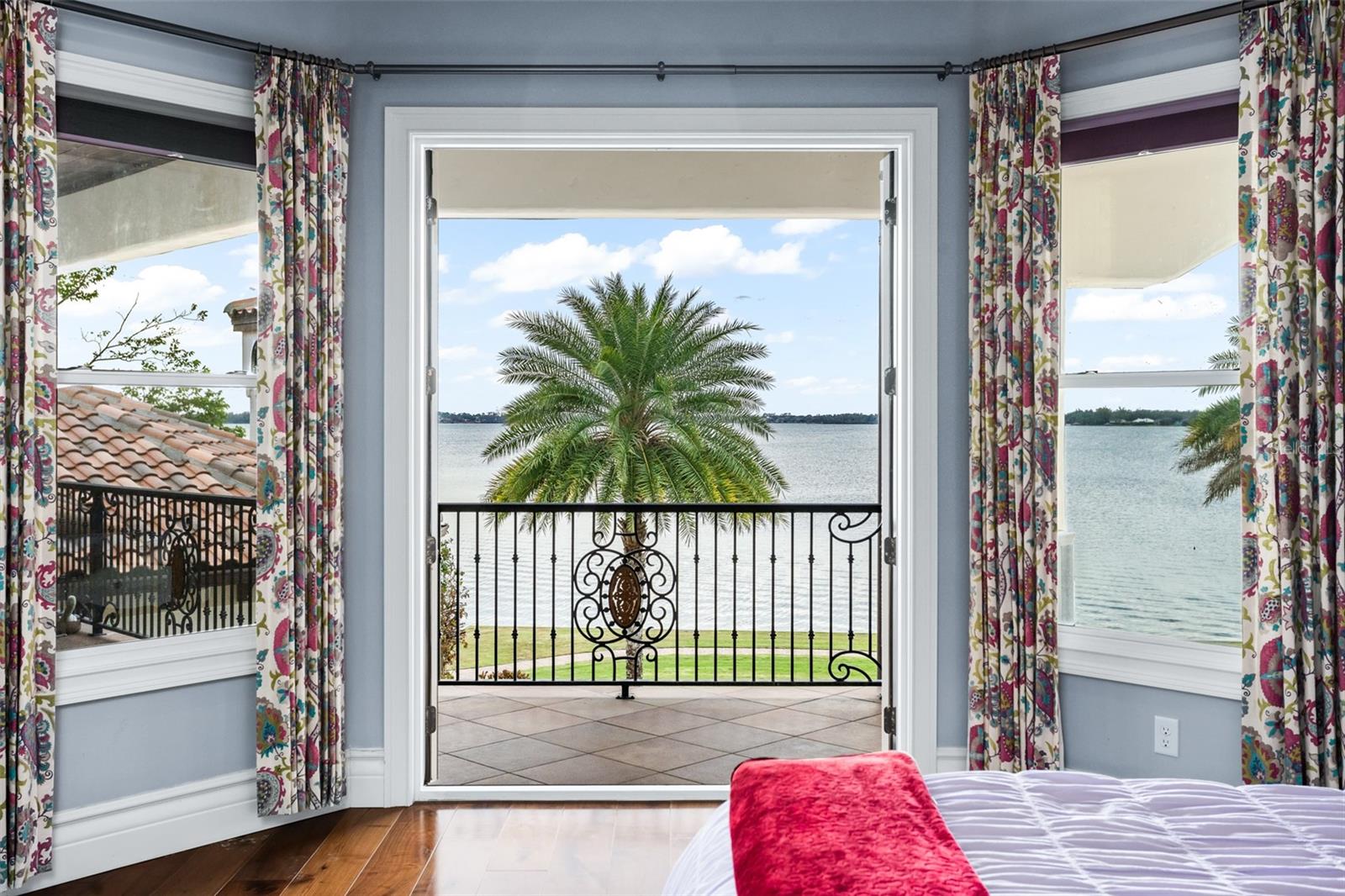 O6275556 Property Photo