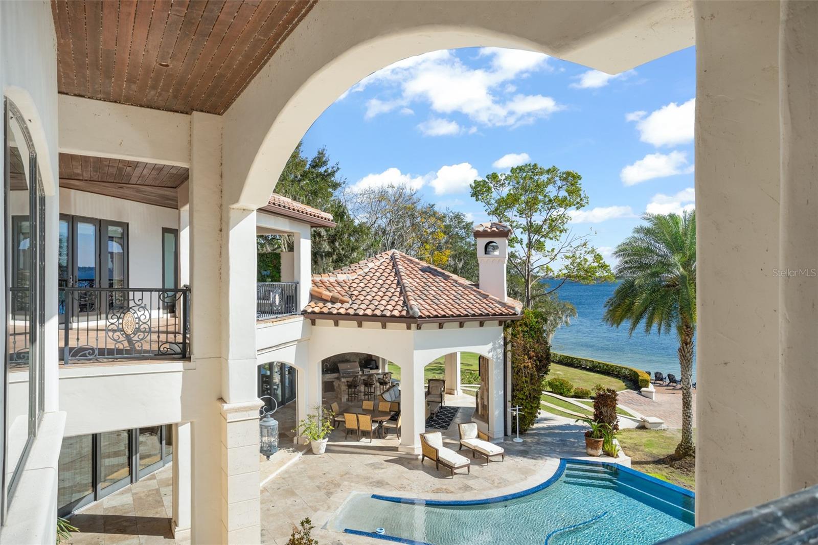 O6275556 Property Photo