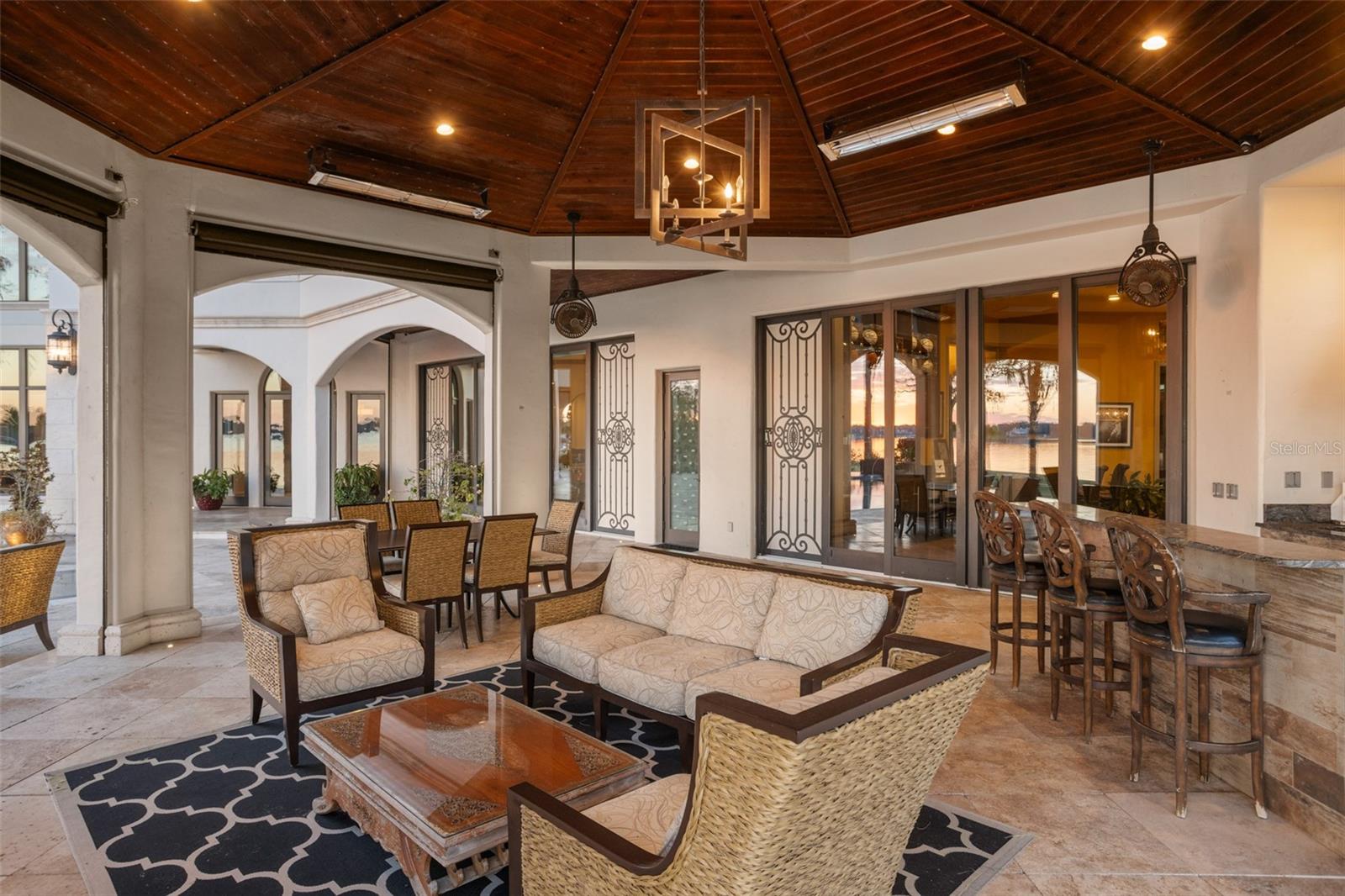 O6275556 Property Photo