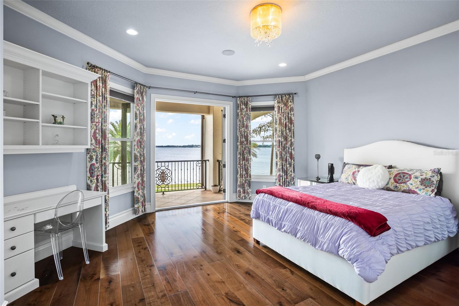 O6275556 Property Photo