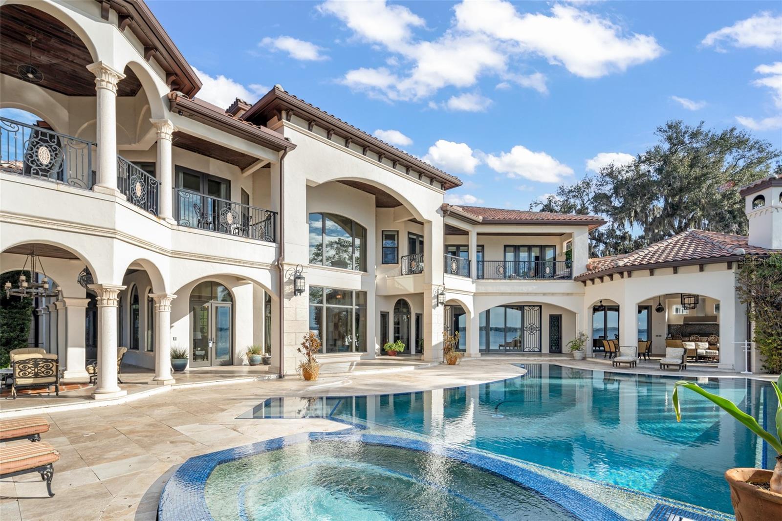 O6275556 Property Photo