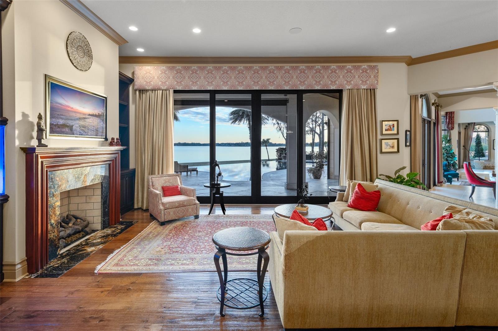 O6275556 Property Photo