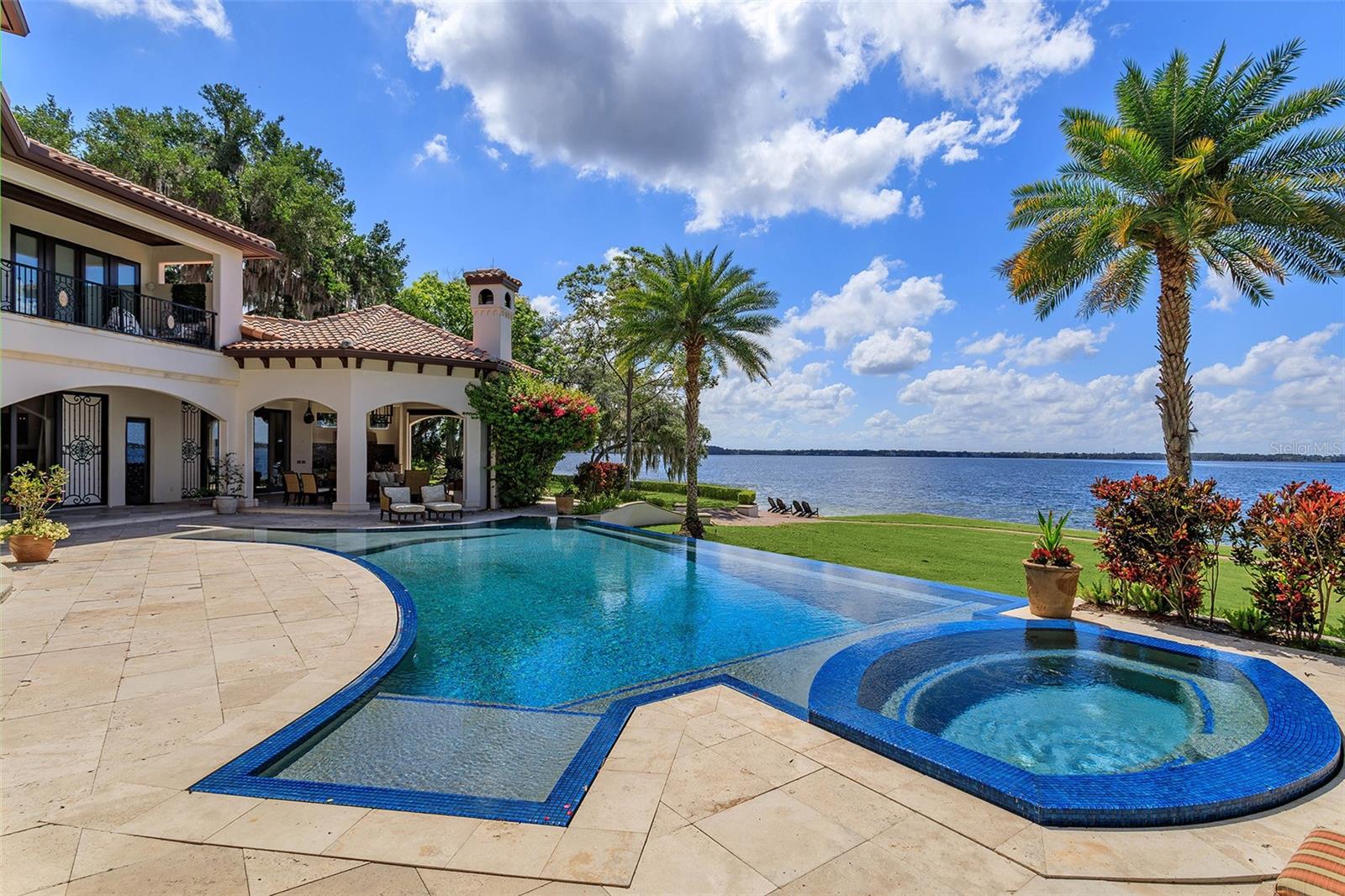 O6275556 Property Photo