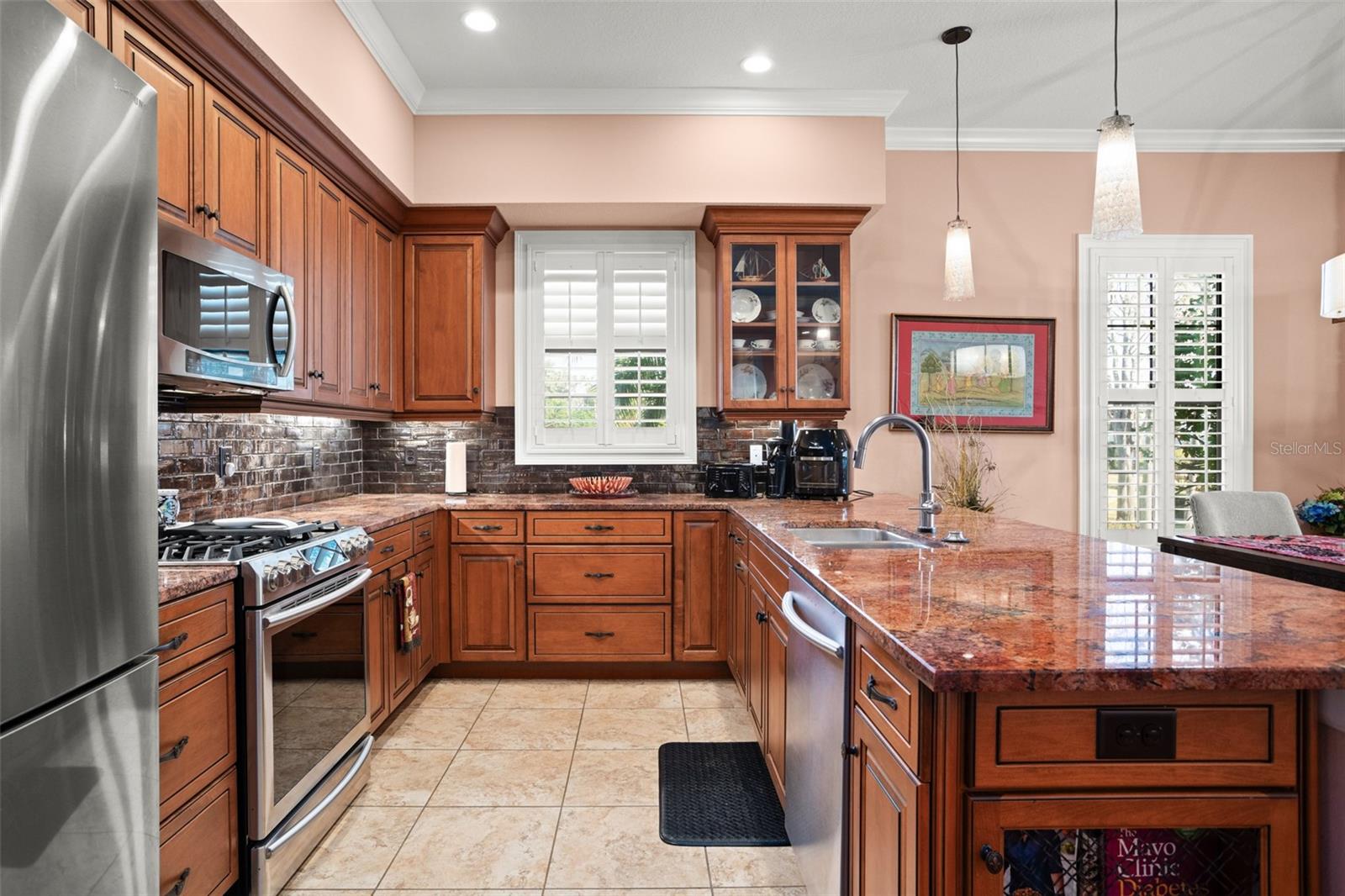O6275556 Property Photo