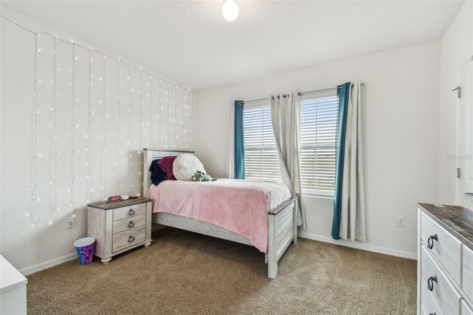 1540 GLEN GROVE LOOP, WESLEY CHAPEL, FL, 33543