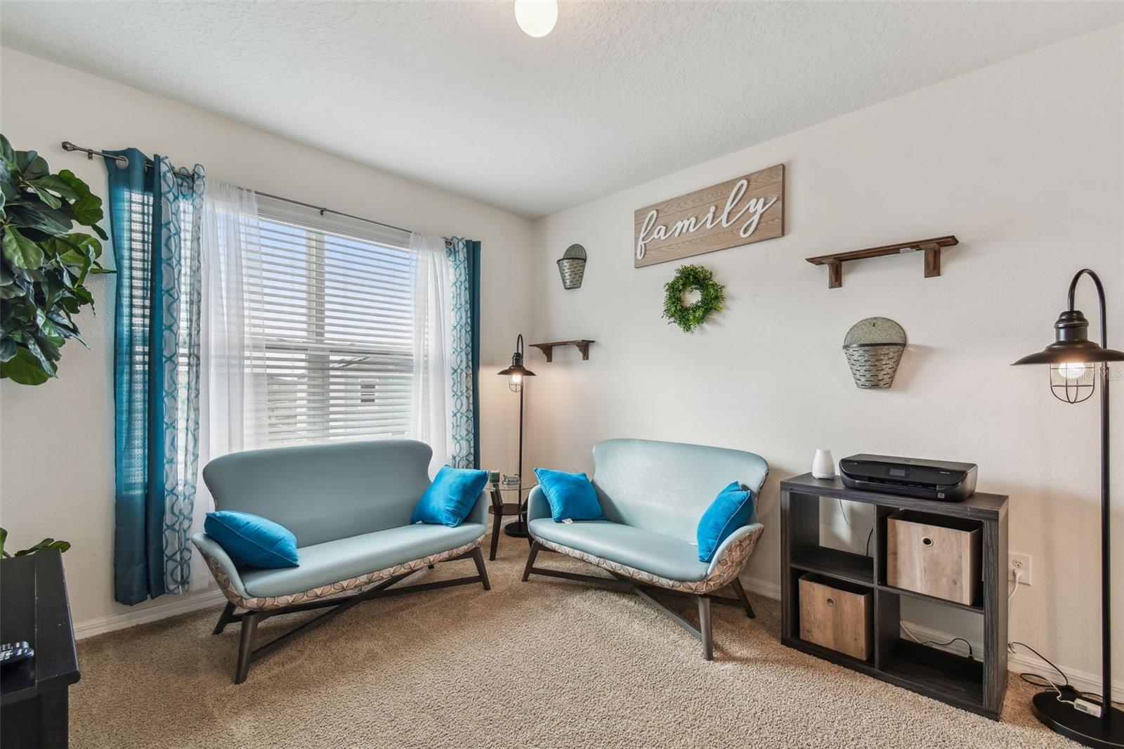 1540 GLEN GROVE LOOP, WESLEY CHAPEL, FL, 33543