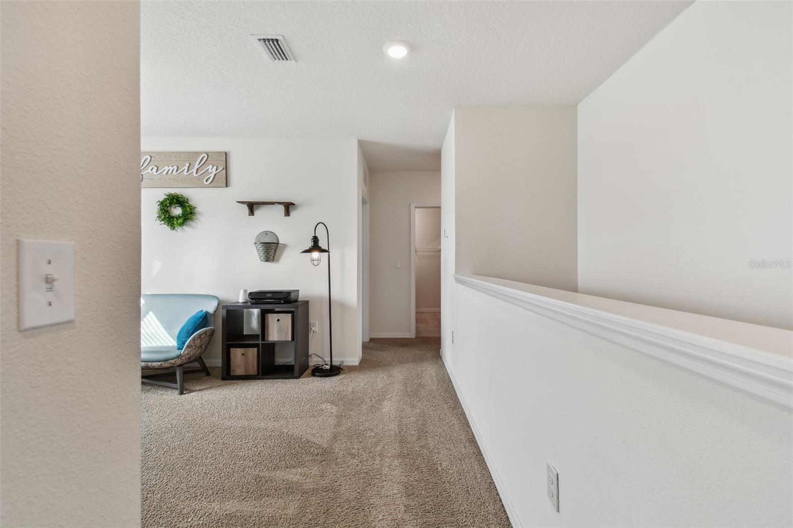 1540 GLEN GROVE LOOP, WESLEY CHAPEL, FL, 33543