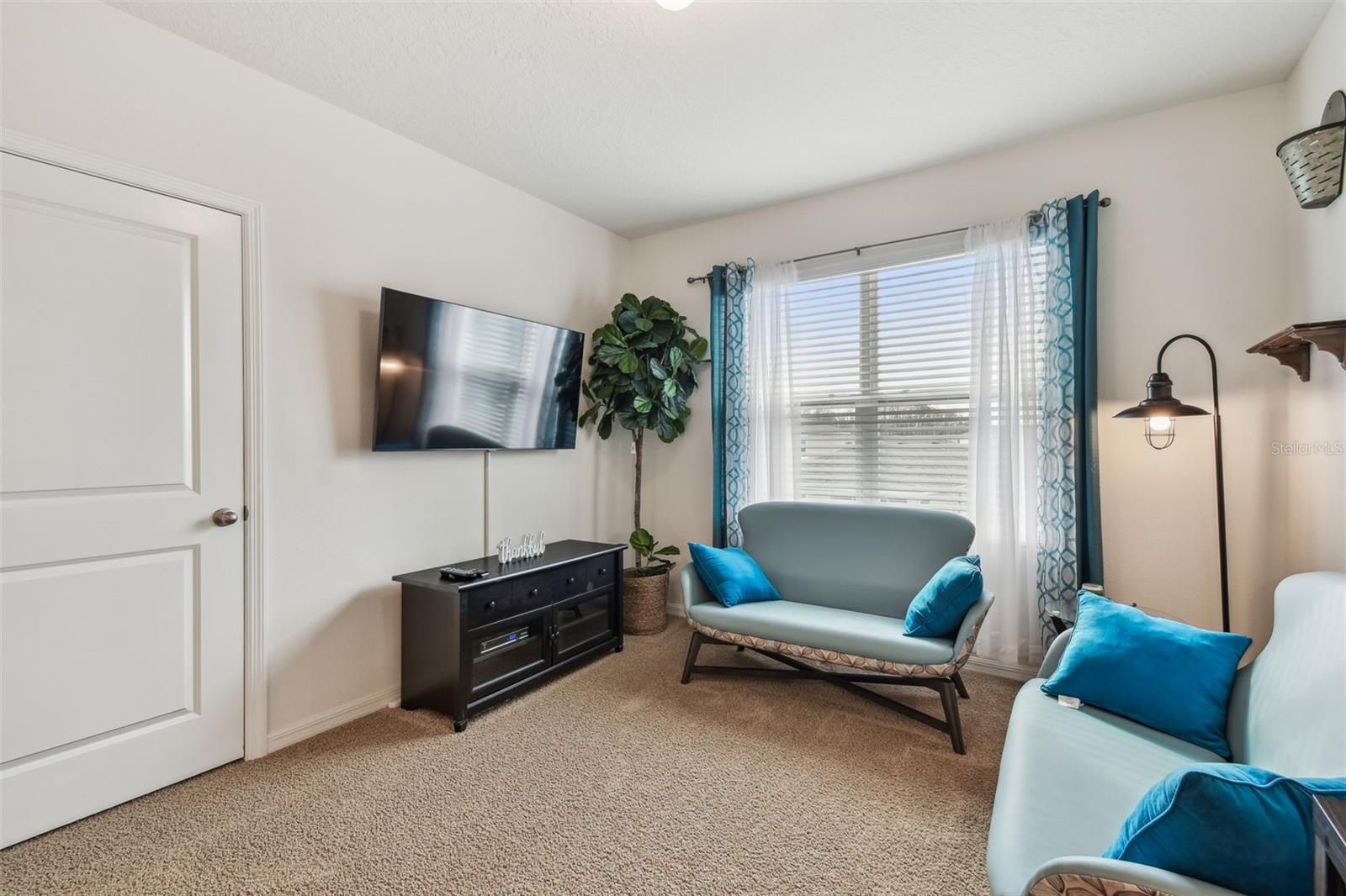 1540 GLEN GROVE LOOP, WESLEY CHAPEL, FL, 33543