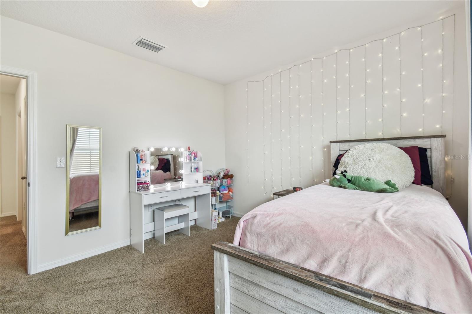1540 GLEN GROVE LOOP, WESLEY CHAPEL, FL, 33543