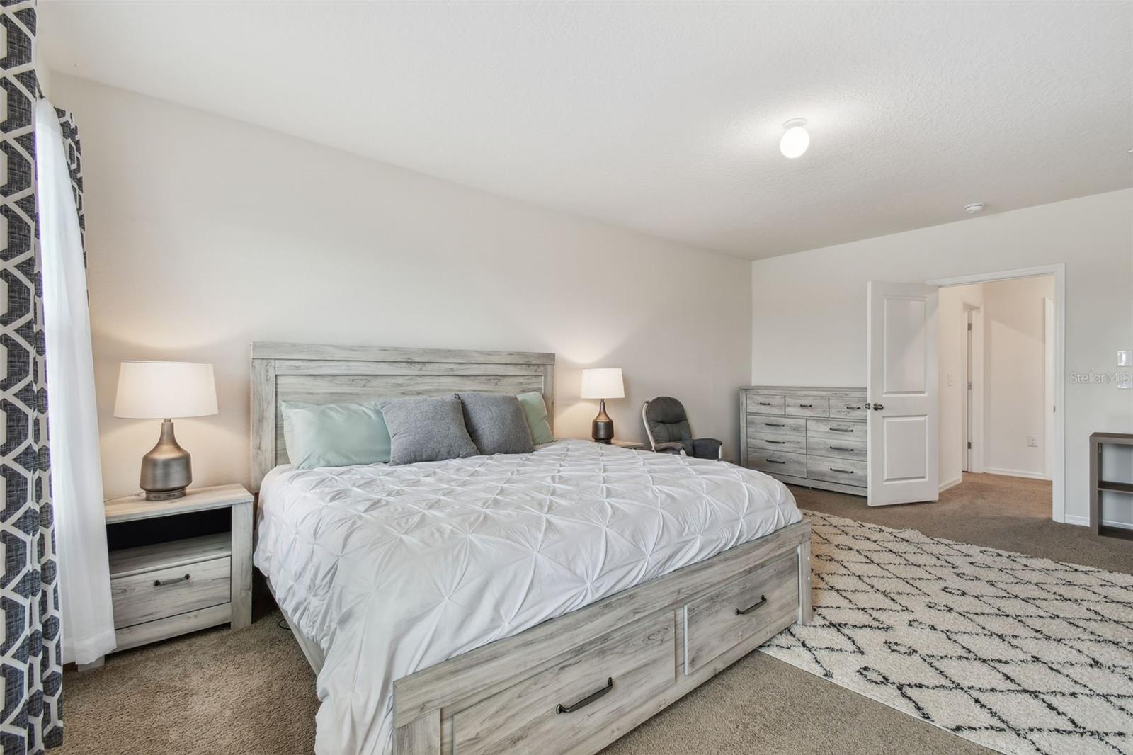 1540 GLEN GROVE LOOP, WESLEY CHAPEL, FL, 33543