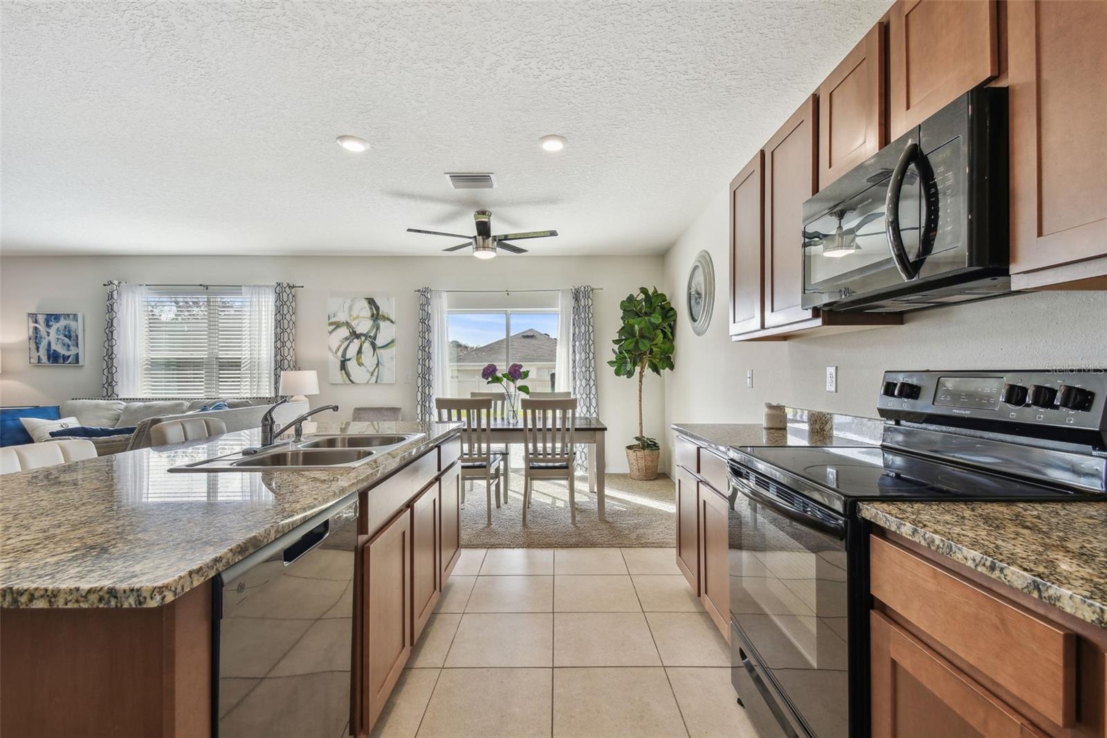 1540 GLEN GROVE LOOP, WESLEY CHAPEL, FL, 33543