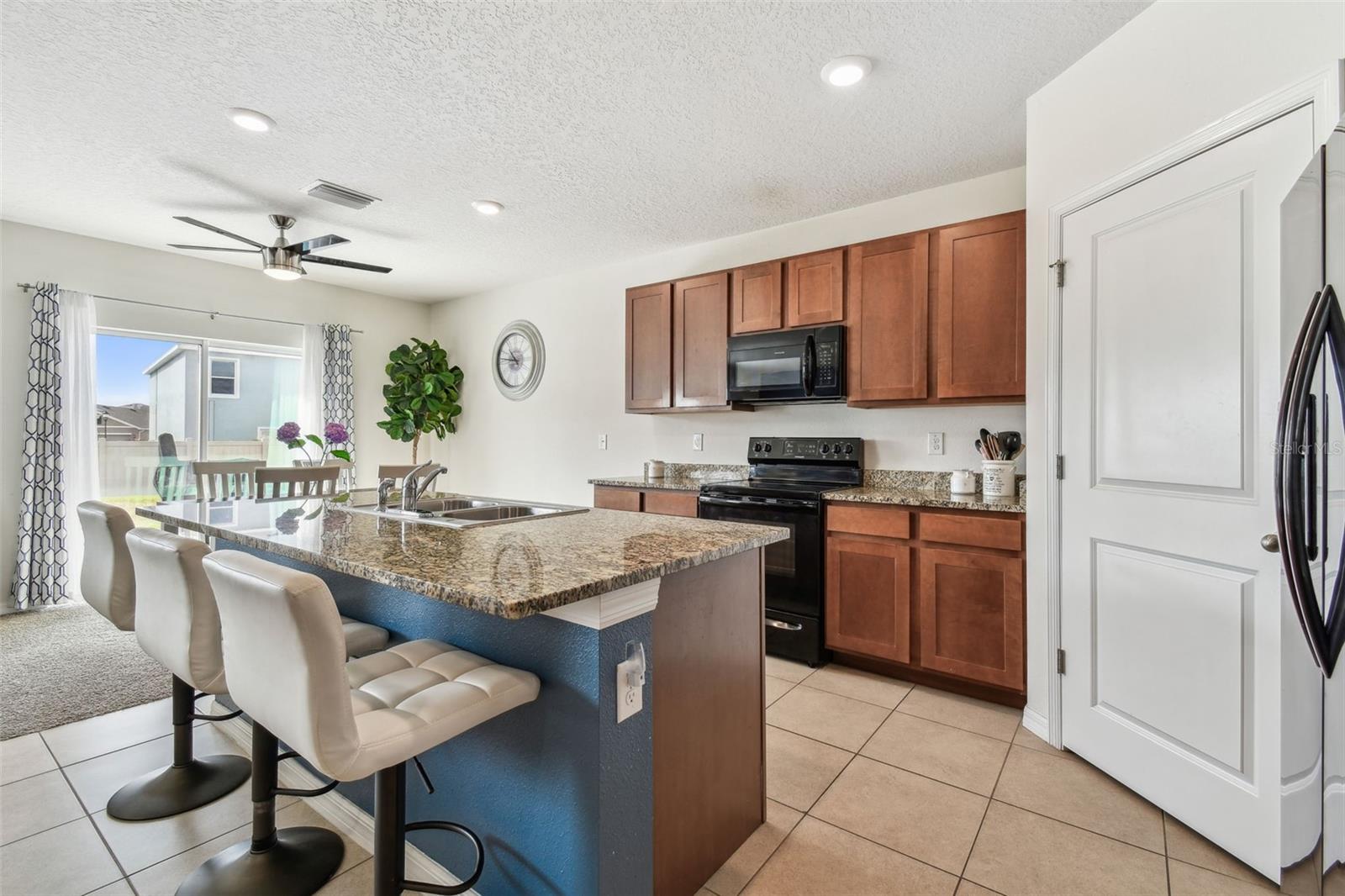 1540 GLEN GROVE LOOP, WESLEY CHAPEL, FL, 33543