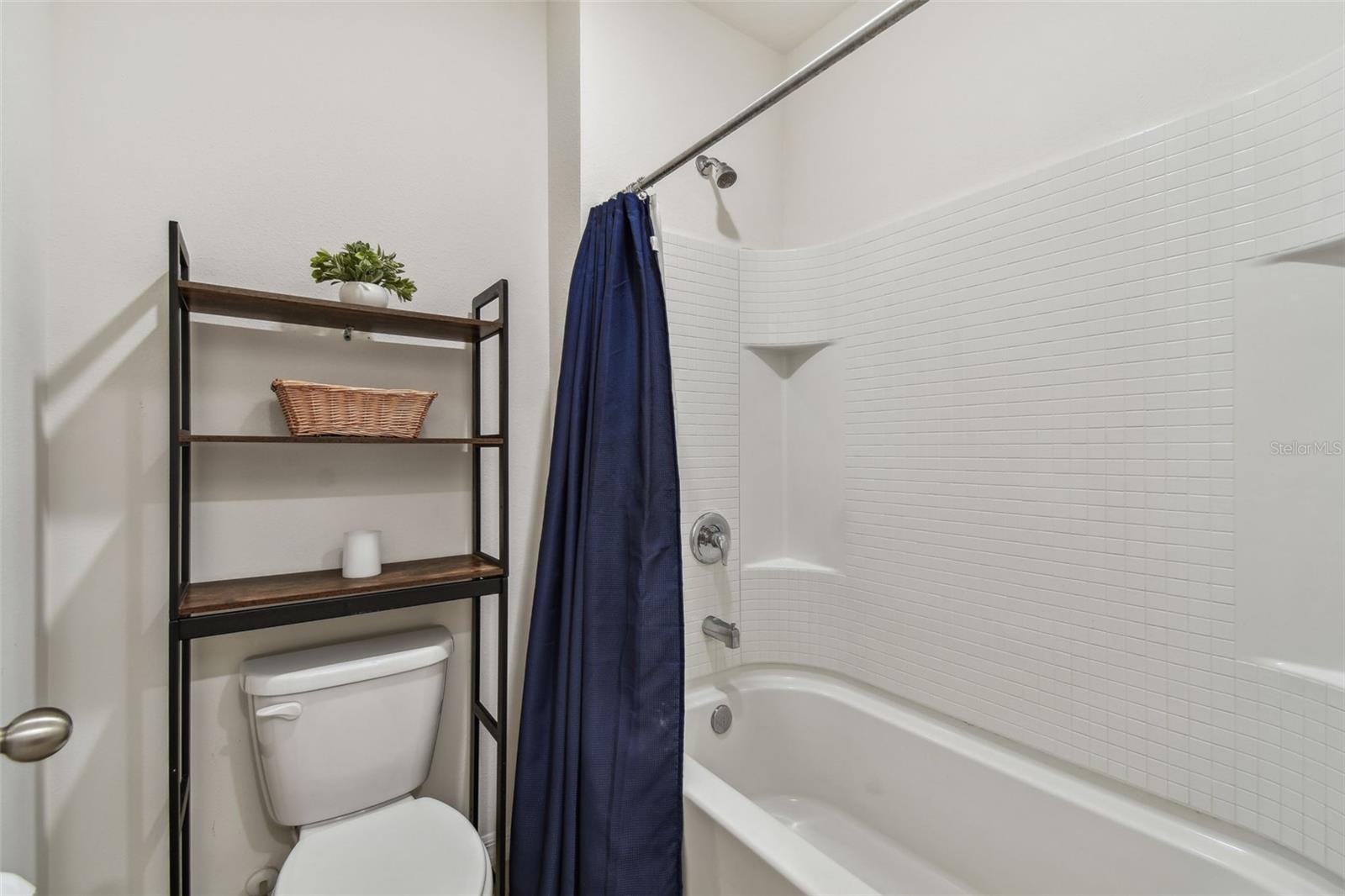 1540 GLEN GROVE LOOP, WESLEY CHAPEL, FL, 33543