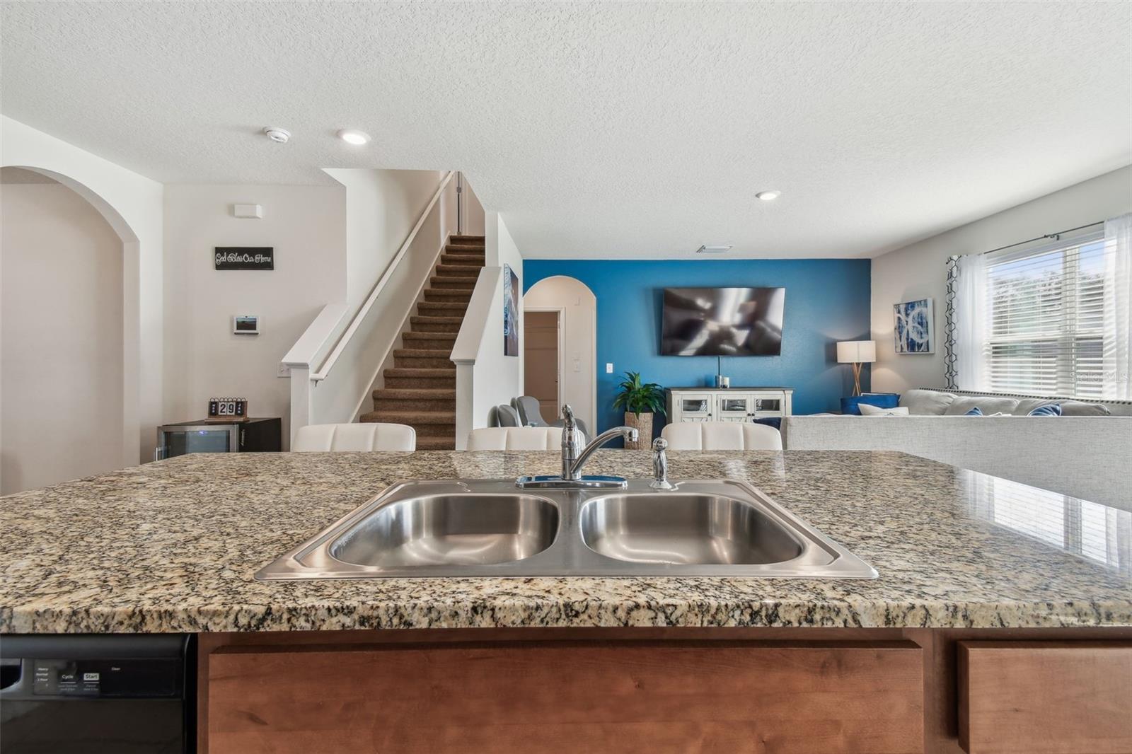 1540 GLEN GROVE LOOP, WESLEY CHAPEL, FL, 33543