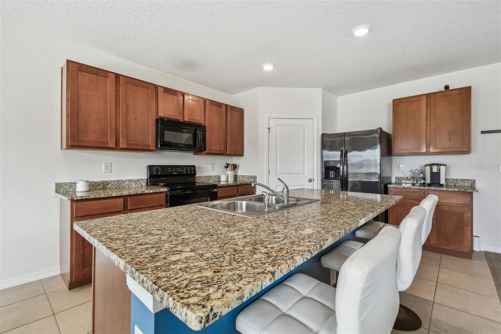 1540 GLEN GROVE LOOP, WESLEY CHAPEL, FL, 33543
