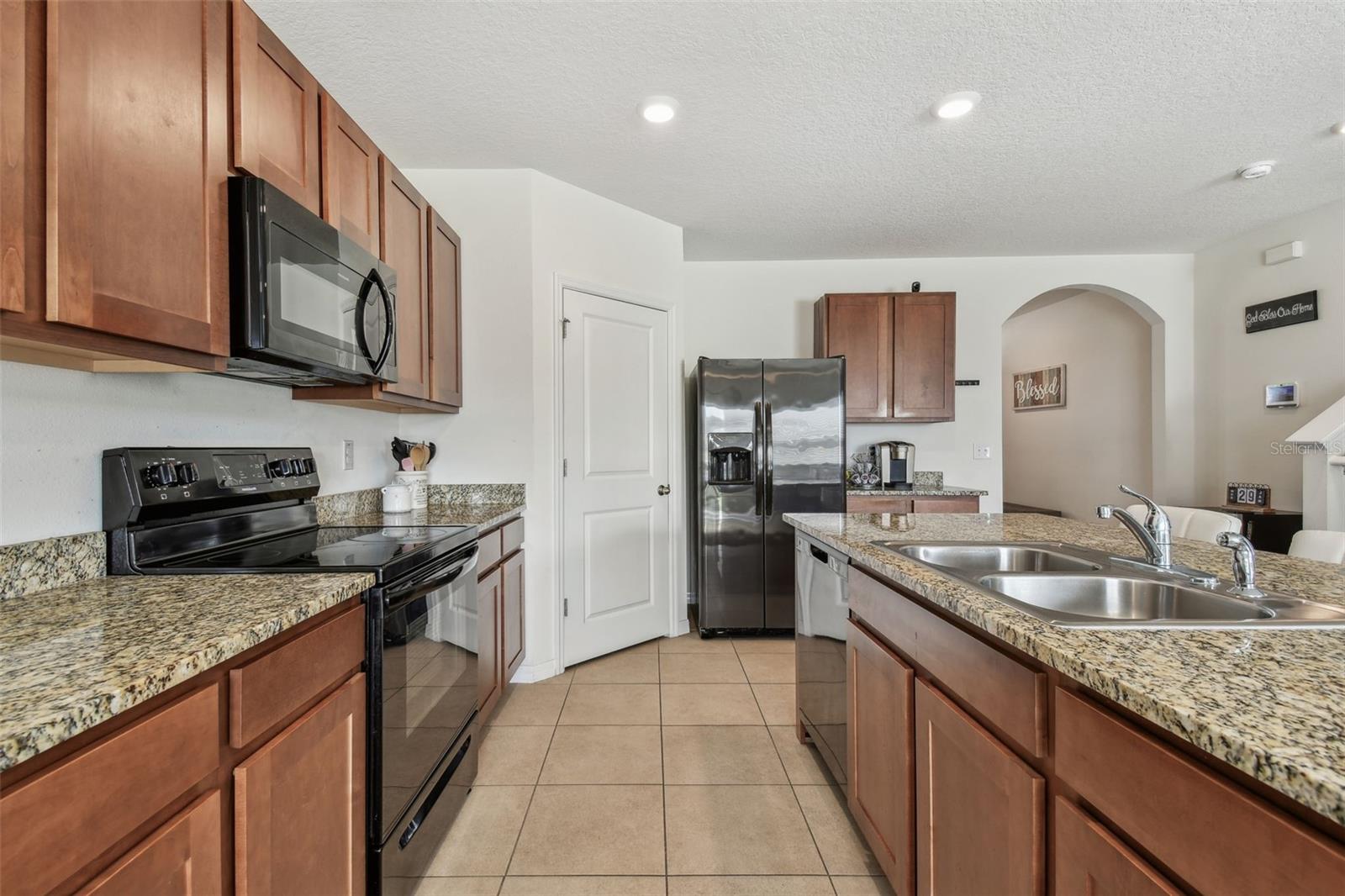 1540 GLEN GROVE LOOP, WESLEY CHAPEL, FL, 33543