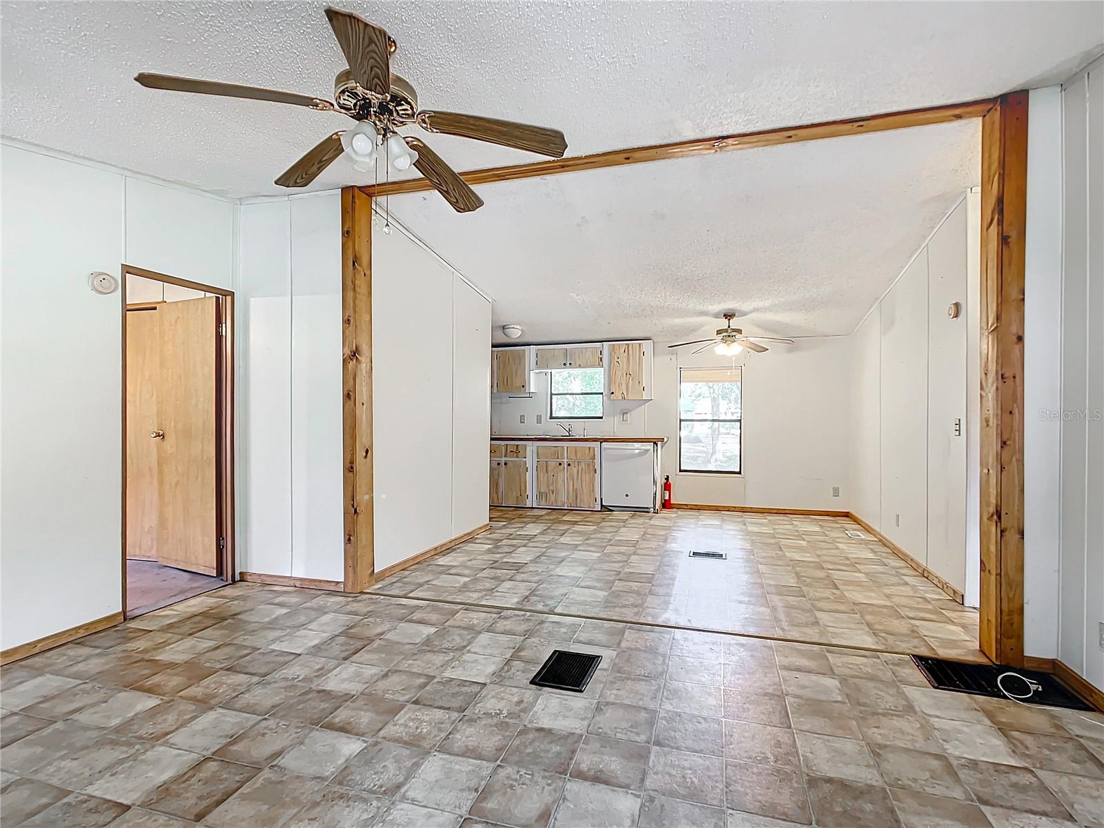 17445 SE 11TH ST, SILVER SPRINGS, FL, 34488