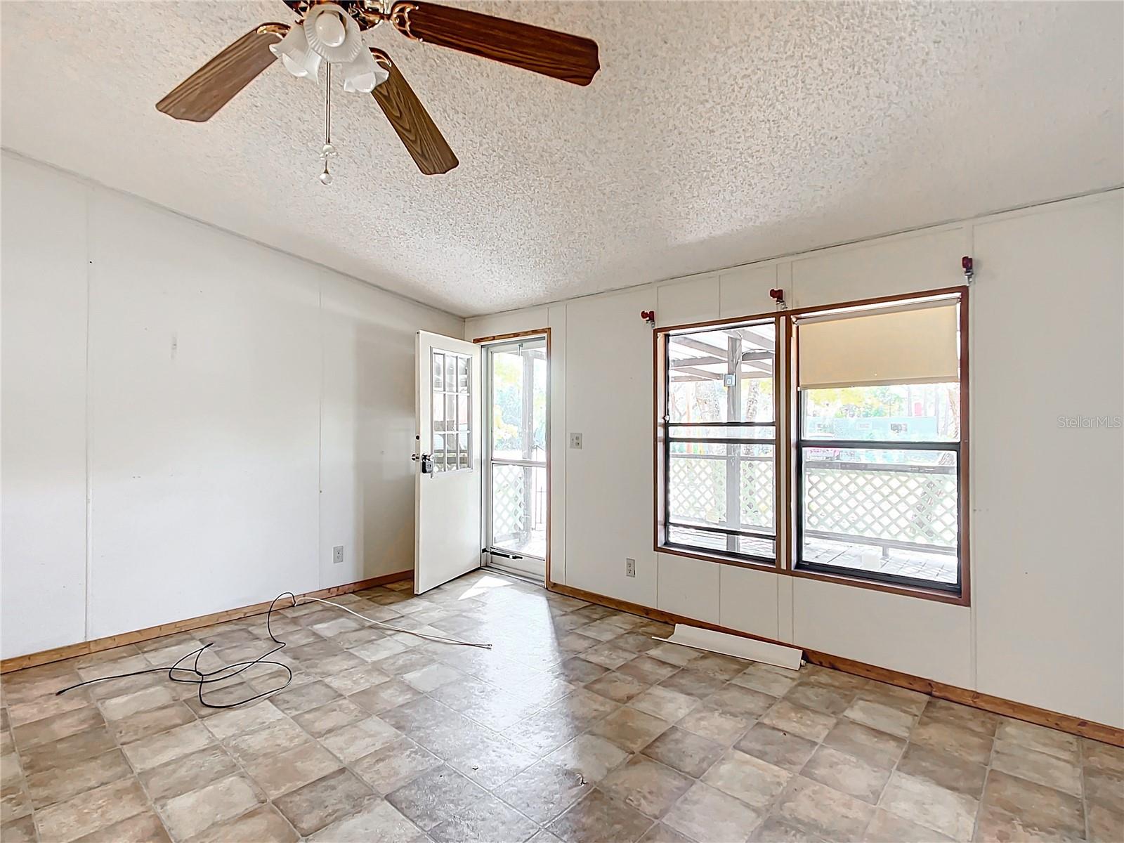 17445 SE 11TH ST, SILVER SPRINGS, FL, 34488