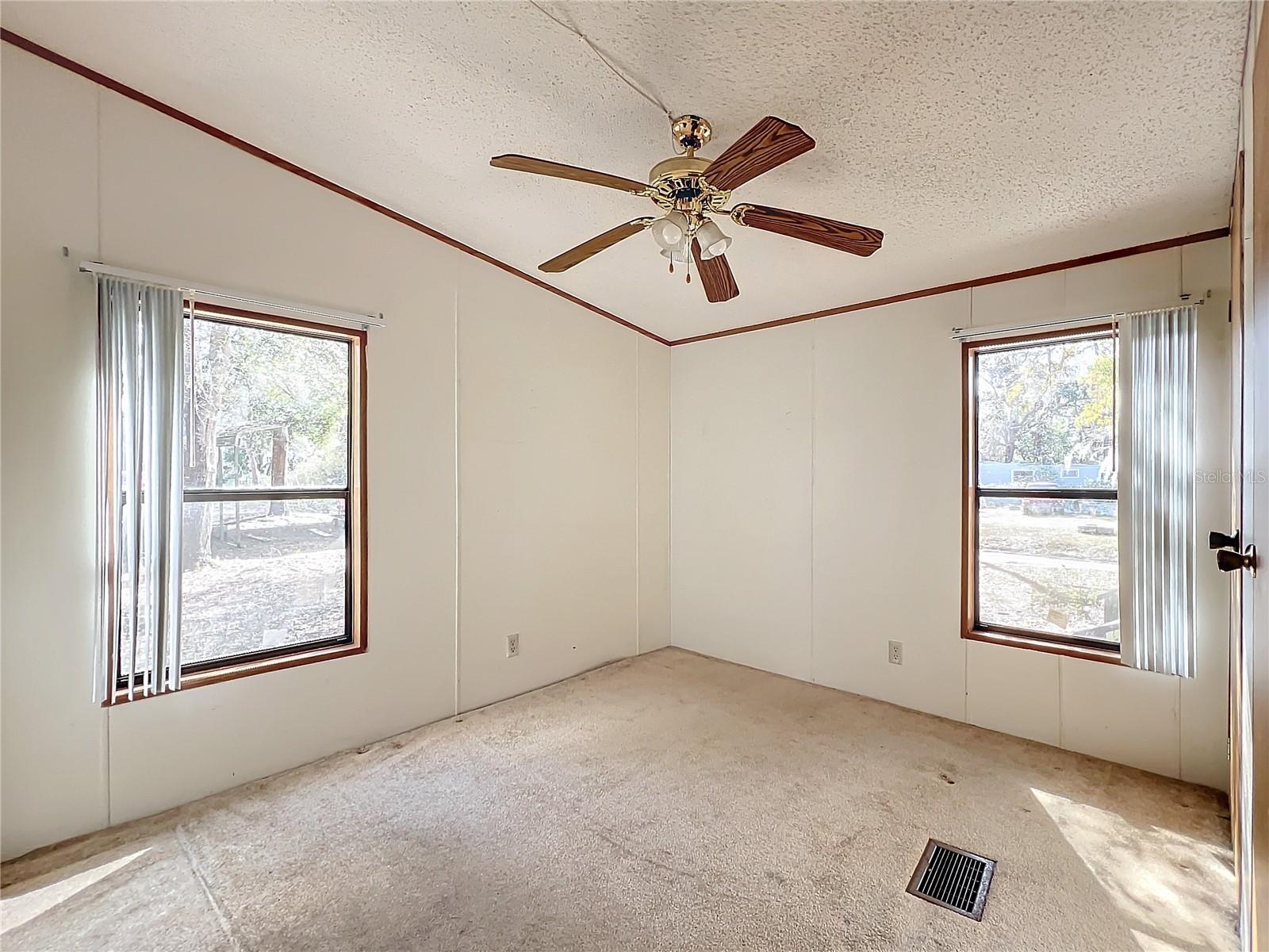 17445 SE 11TH ST, SILVER SPRINGS, FL, 34488