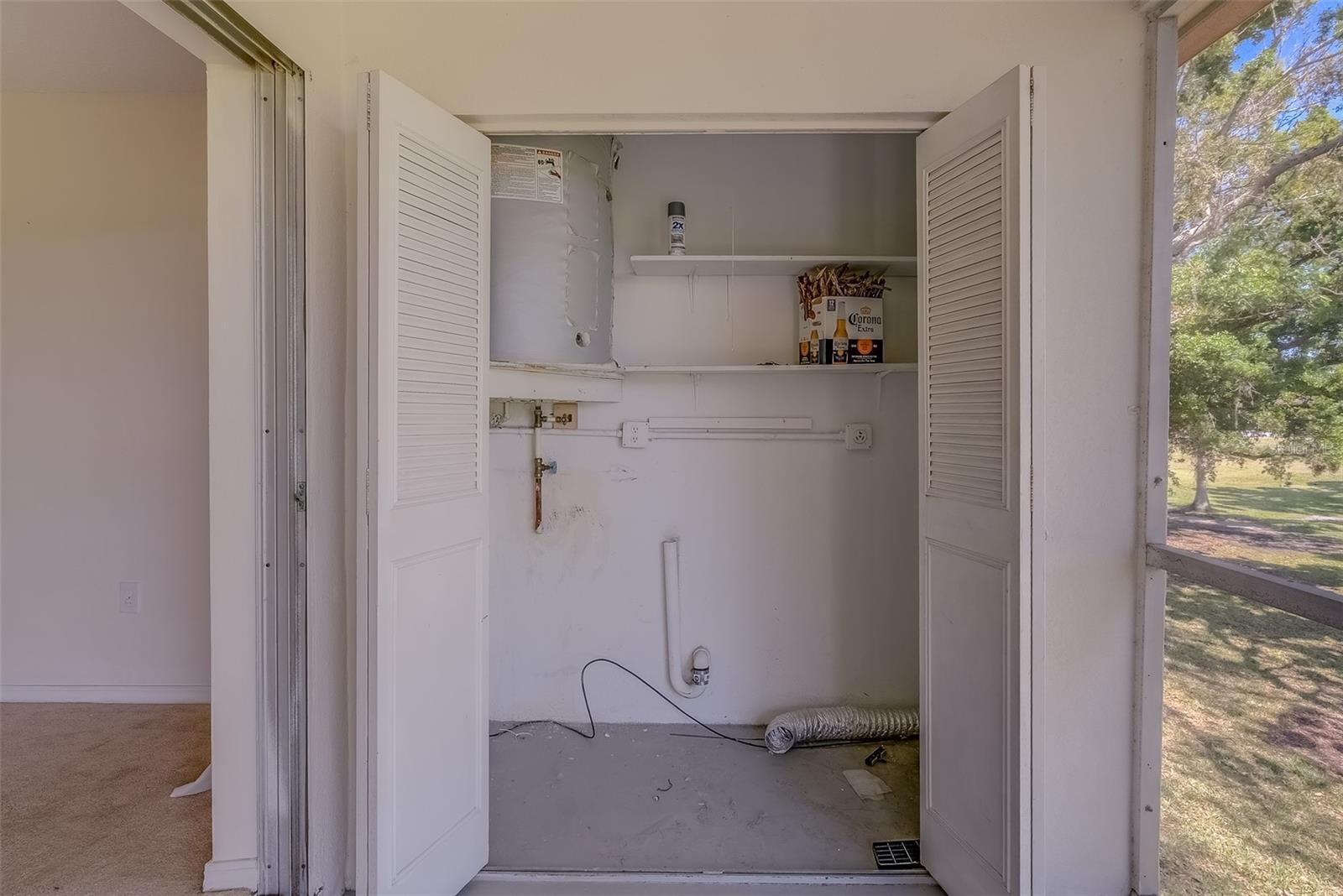 64 COUNTRY CLUB DR, LARGO, FL, 33771