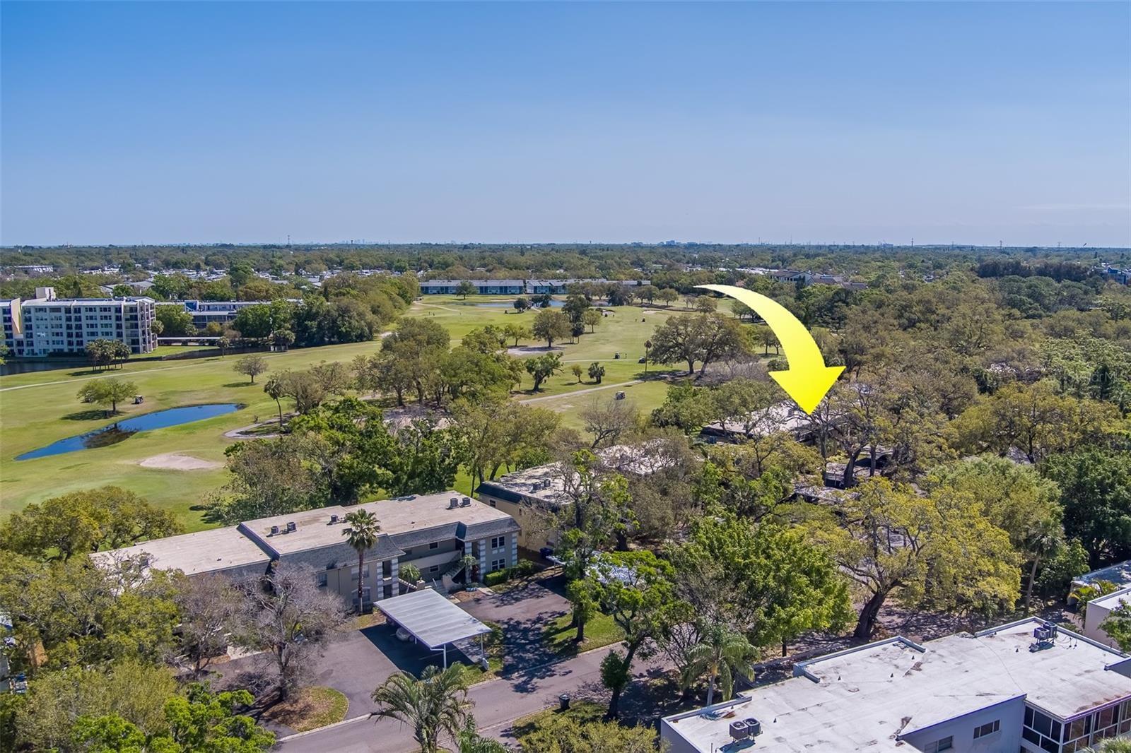 64 COUNTRY CLUB DR, LARGO, FL, 33771