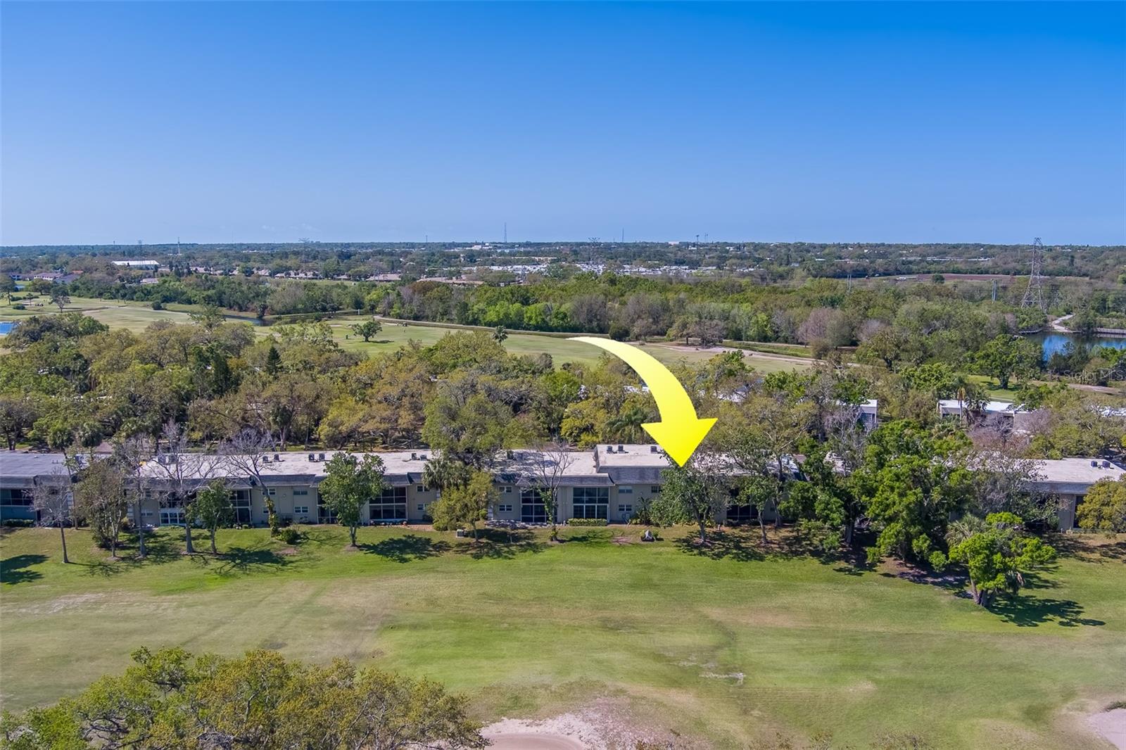 64 COUNTRY CLUB DR, LARGO, FL, 33771