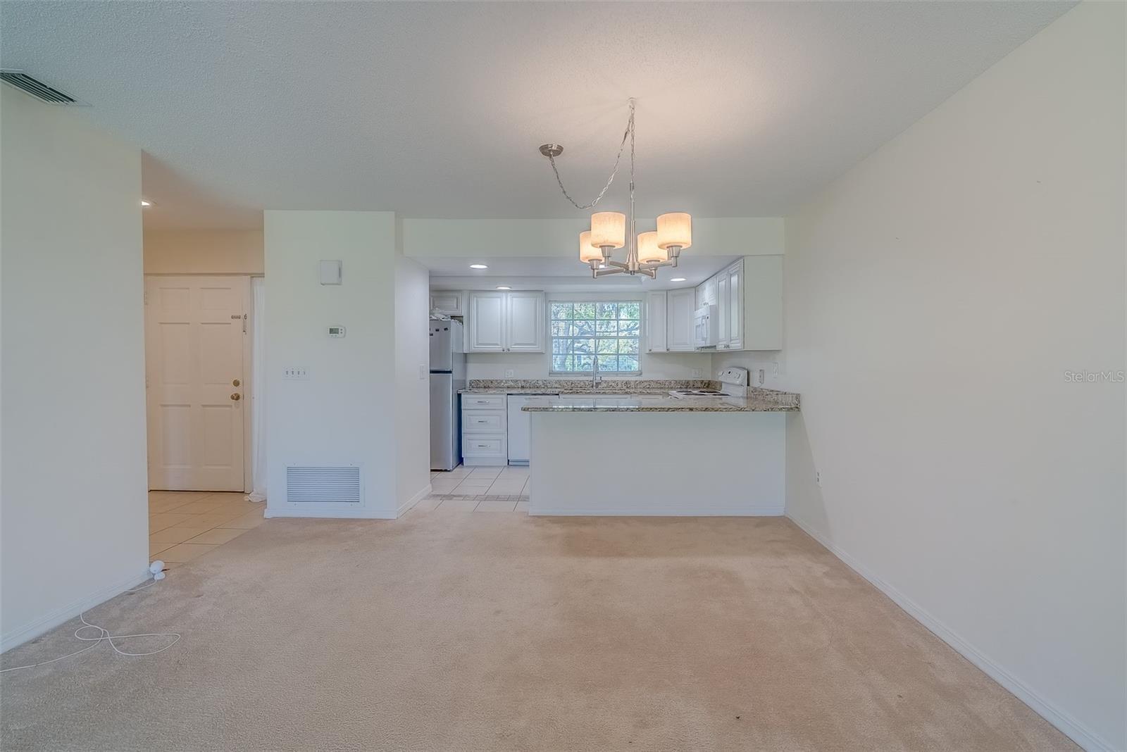 64 COUNTRY CLUB DR, LARGO, FL, 33771