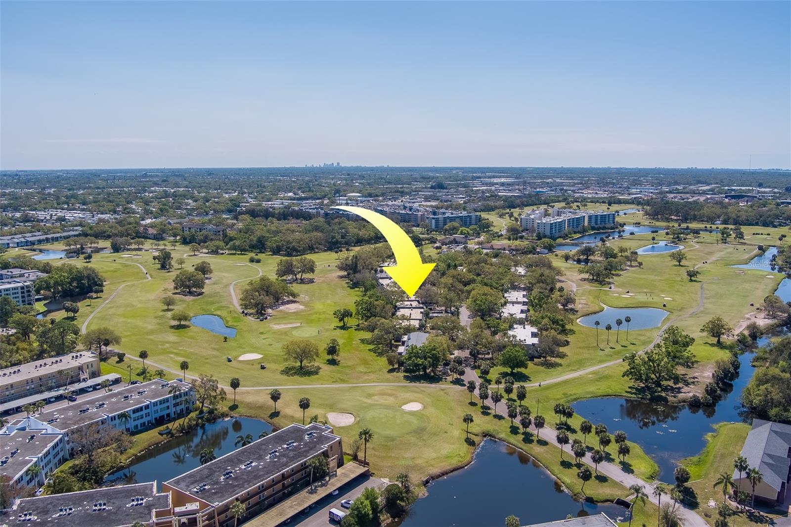64 COUNTRY CLUB DR, LARGO, FL, 33771