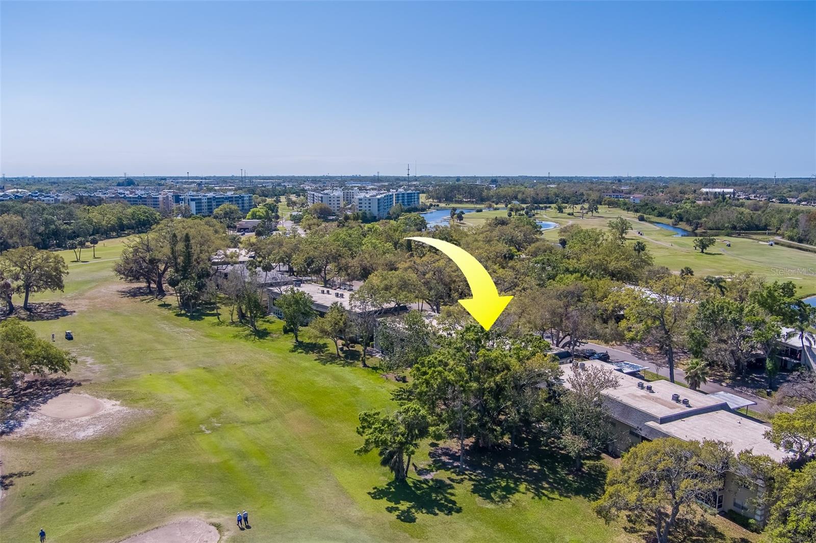 64 COUNTRY CLUB DR, LARGO, FL, 33771