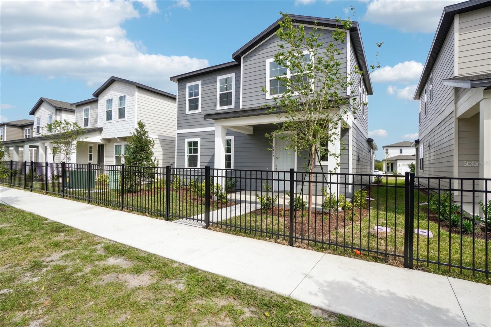 2437 ZUNI RD, ST CLOUD, FL, 34771