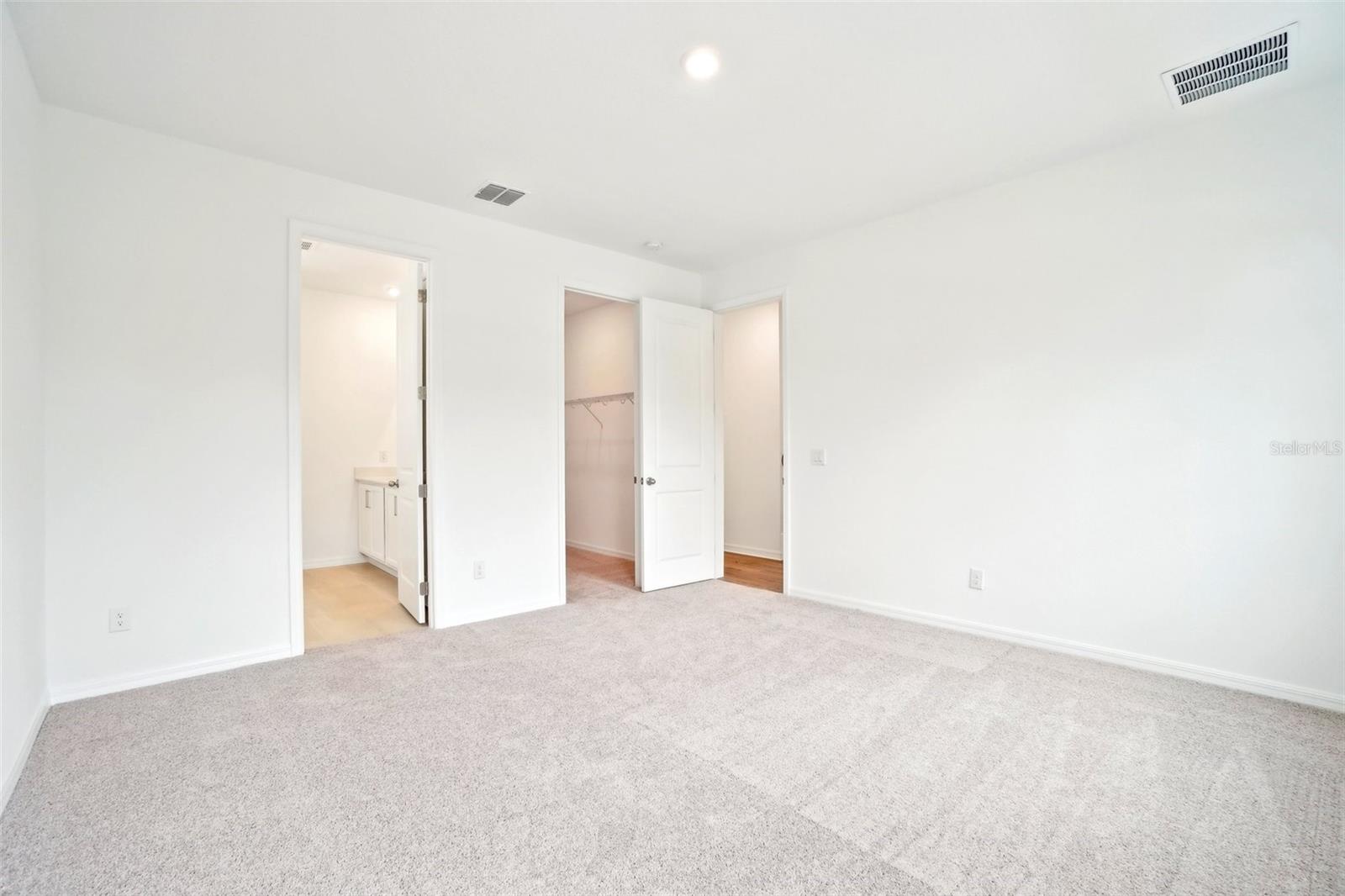 2437 ZUNI RD, ST CLOUD, FL, 34771