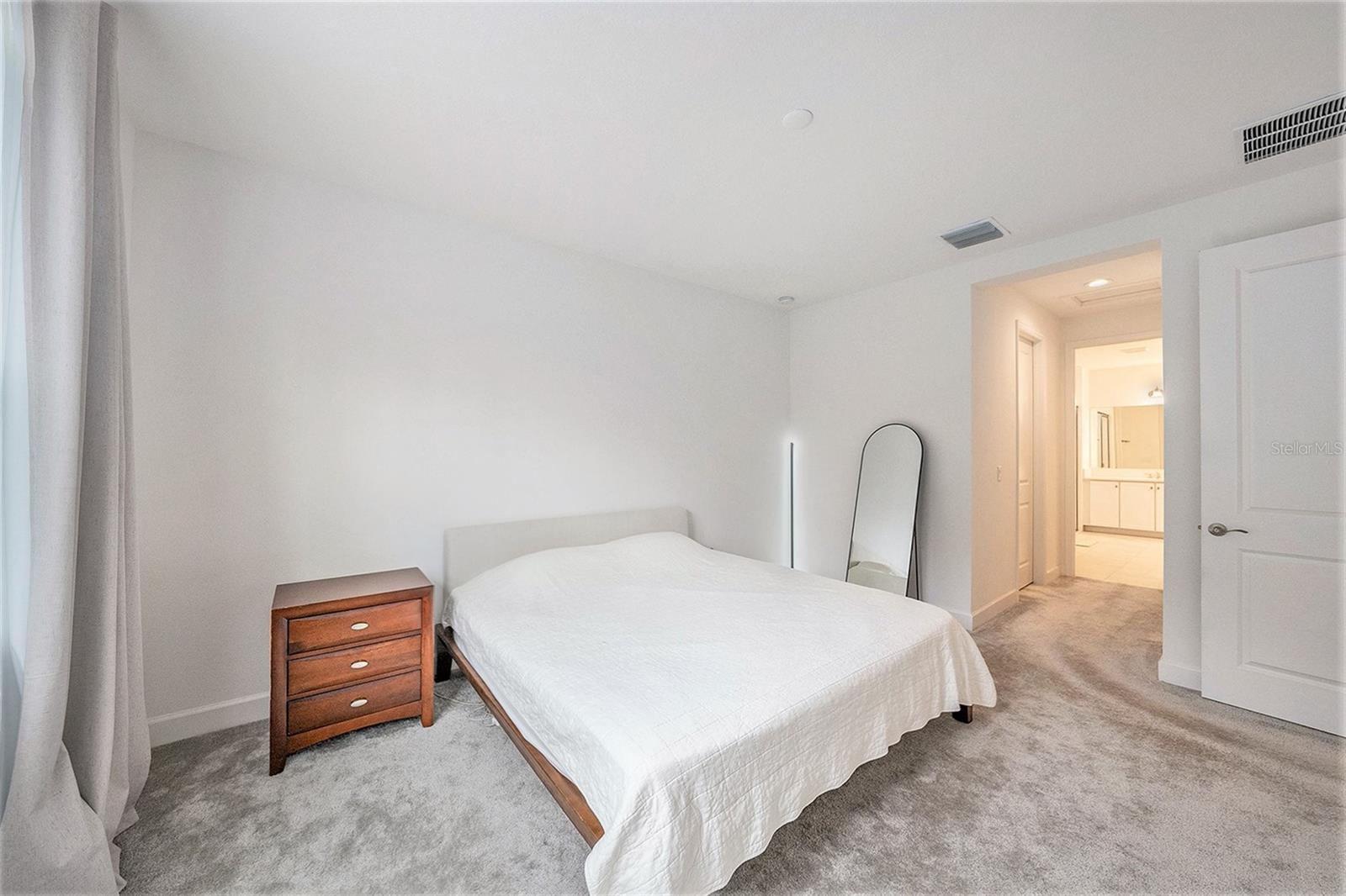 3433 GREAT BANYAN WAY, WESLEY CHAPEL, FL, 33543