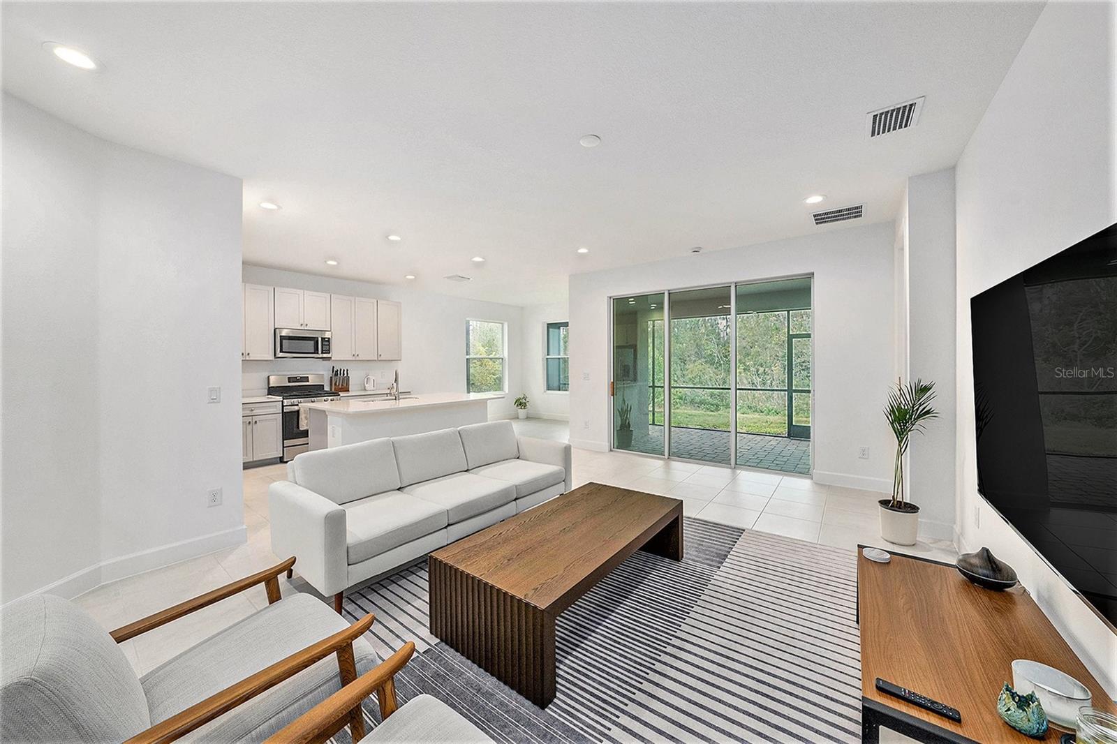 3433 GREAT BANYAN WAY, WESLEY CHAPEL, FL, 33543