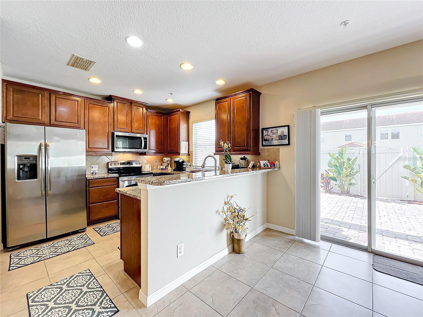 2093 LEATHER FERN DR, OCOEE, FL, 34761