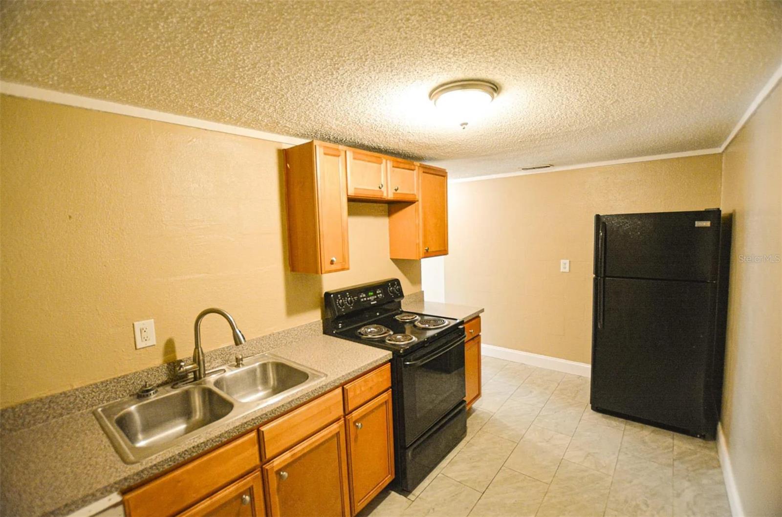 107 E NORTHSIDE DR, LAKE WALES, FL, 33853