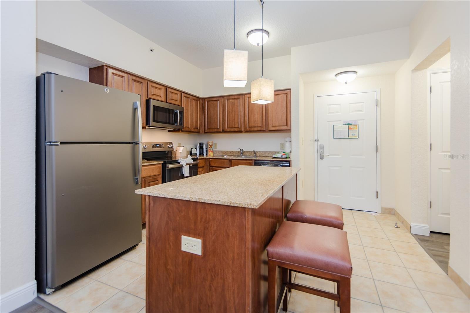 12539 FLORIDAYS RESORT DR #211D, ORLANDO, FL, 32821