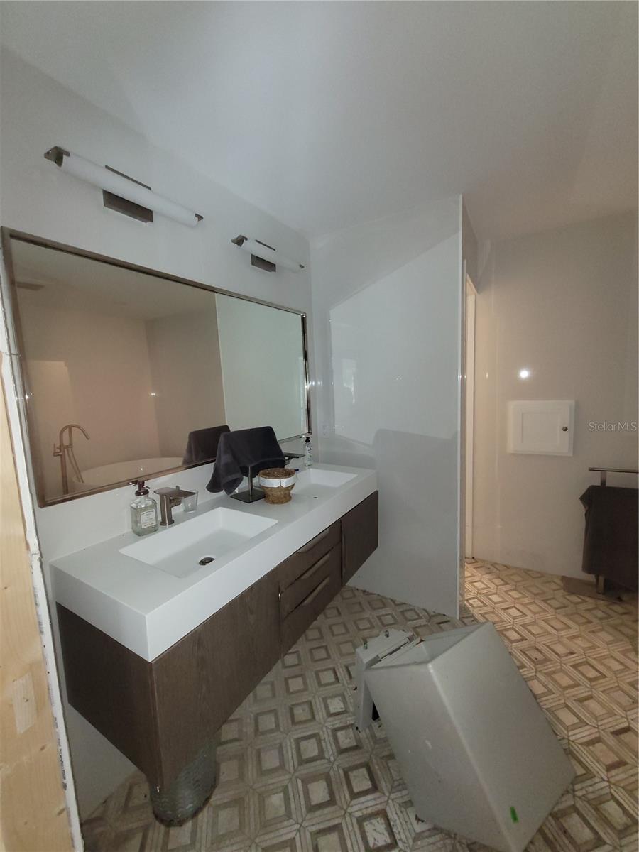 3455 ANGLIN DR, SARASOTA, FL, 34242