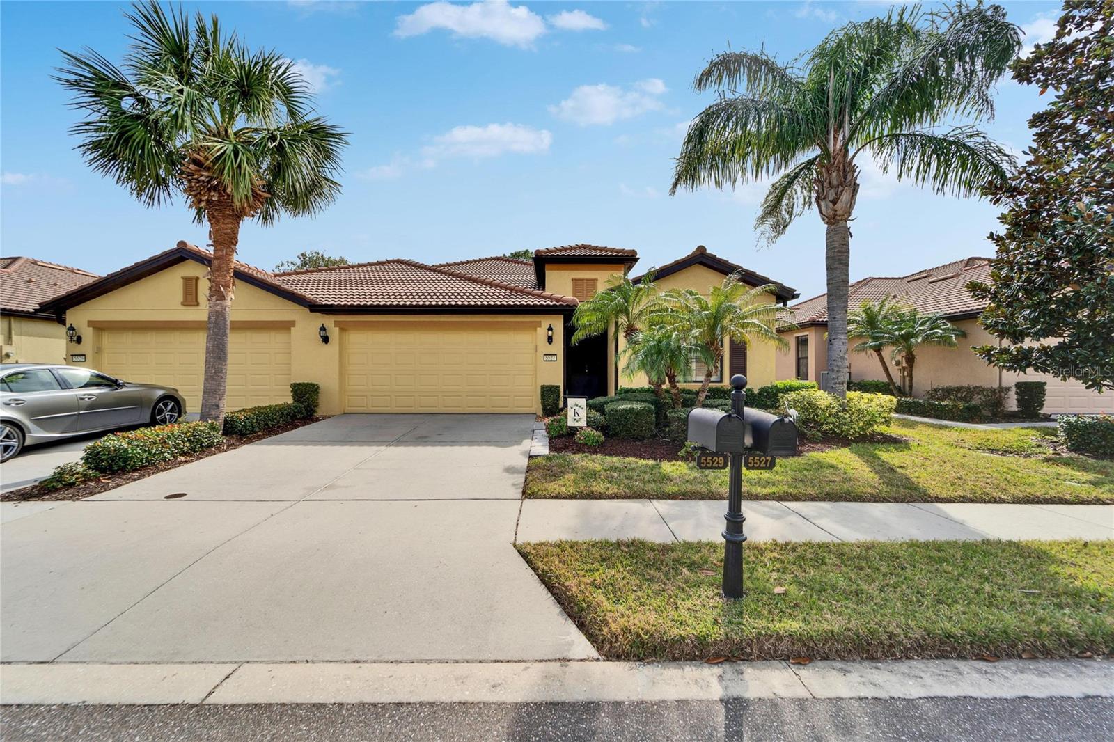 5527 SUNSET FALLS DR, APOLLO BEACH, FL, 33572