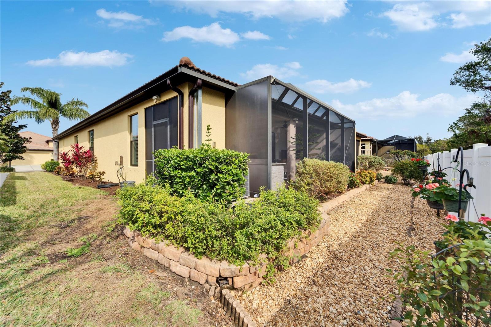 5527 SUNSET FALLS DR, APOLLO BEACH, FL, 33572