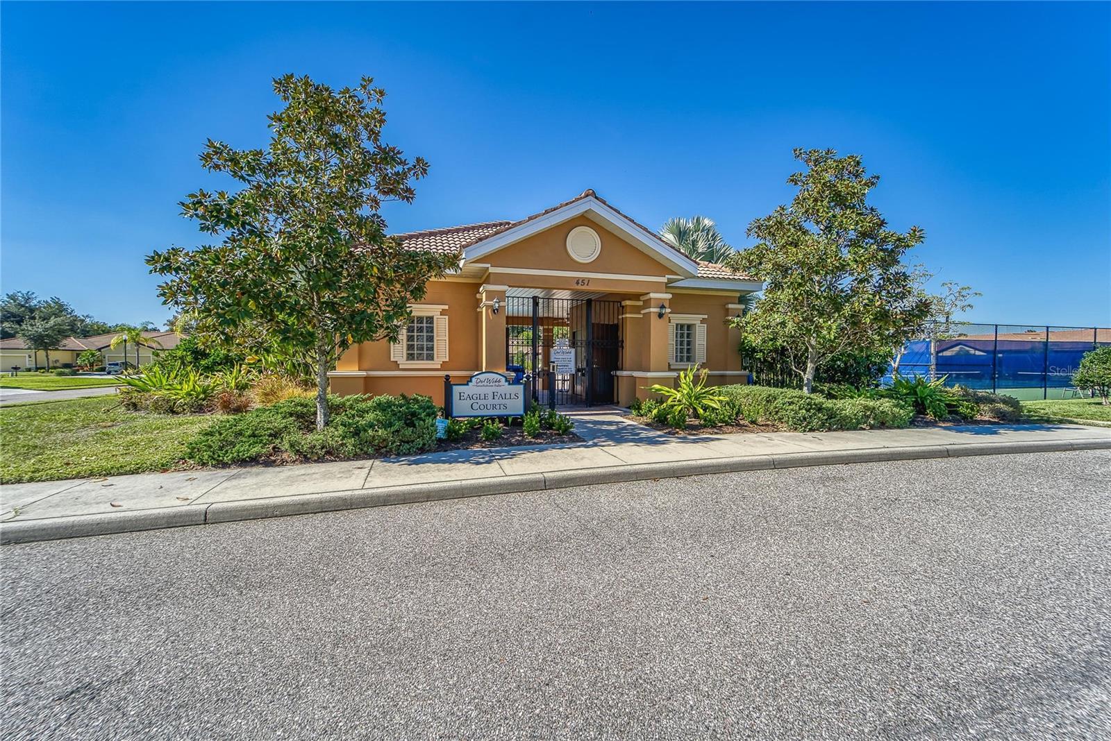 5527 SUNSET FALLS DR, APOLLO BEACH, FL, 33572